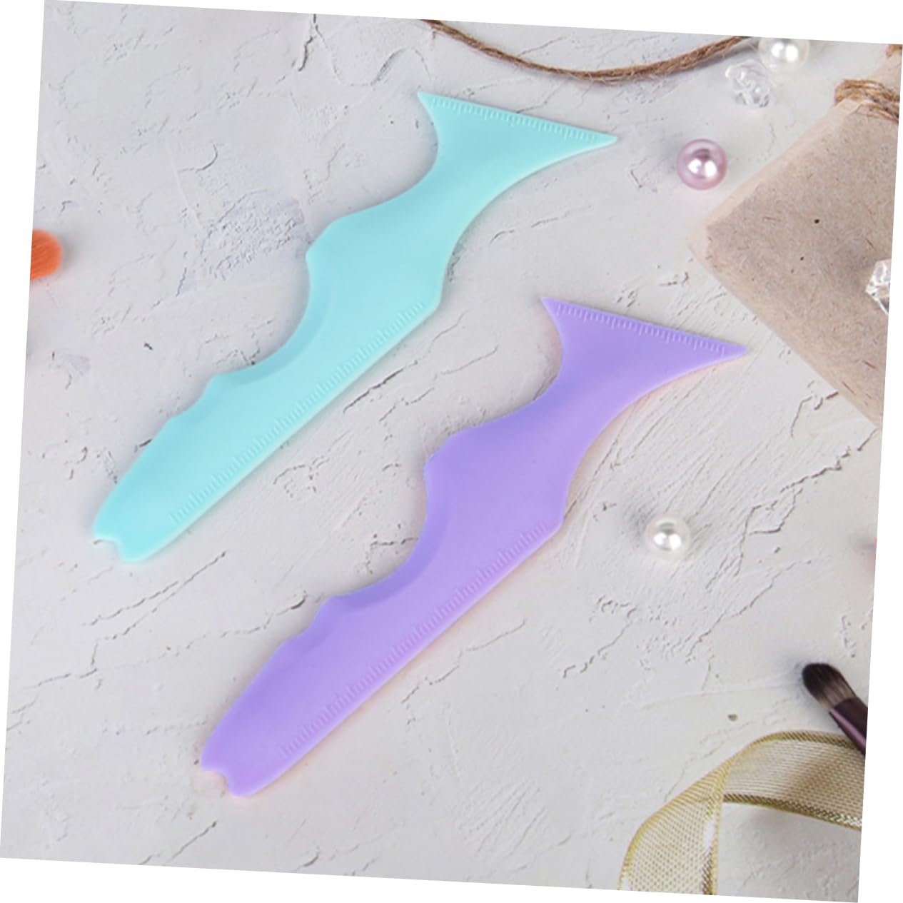 MAGICLULU 5sets Ergonomic Handle Makeup Tool Set Eyeliner Stencils Silicone Eyeliner Aid for Beginner 3pcs*5