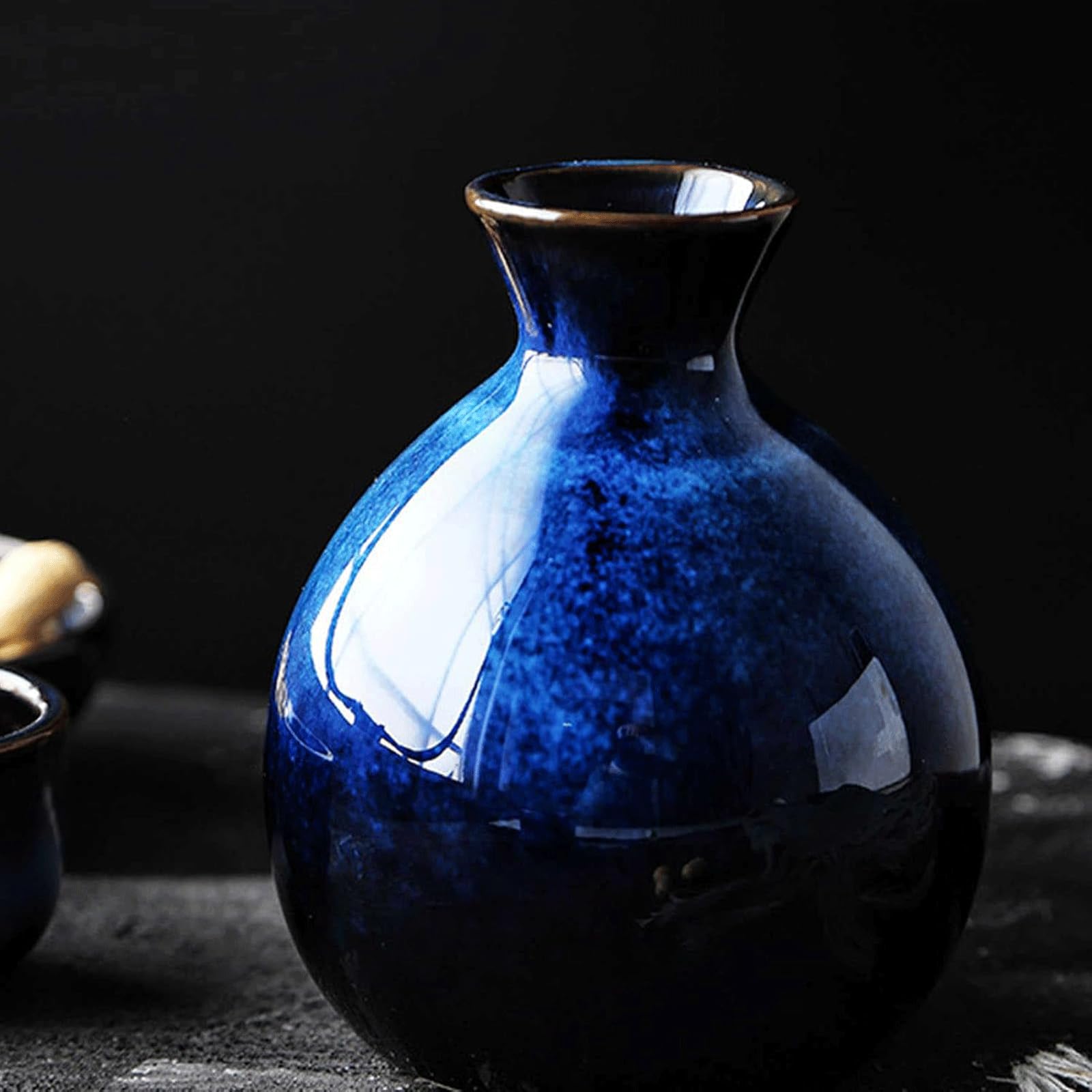 Japanisches marineblaues Steingut-Sakeglas-Set – Elegantes Keramik-Trinkgeschirr für warmen/kalten Sake, perfekte Heimdekoration und Geschenk für Sake-Liebhaber