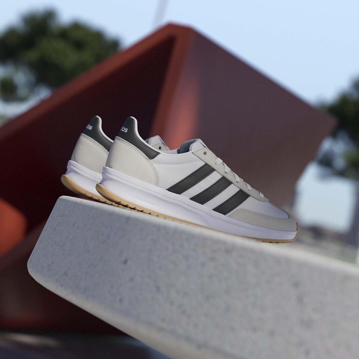 adidas Women's Run 70S 2.0 Schuhe