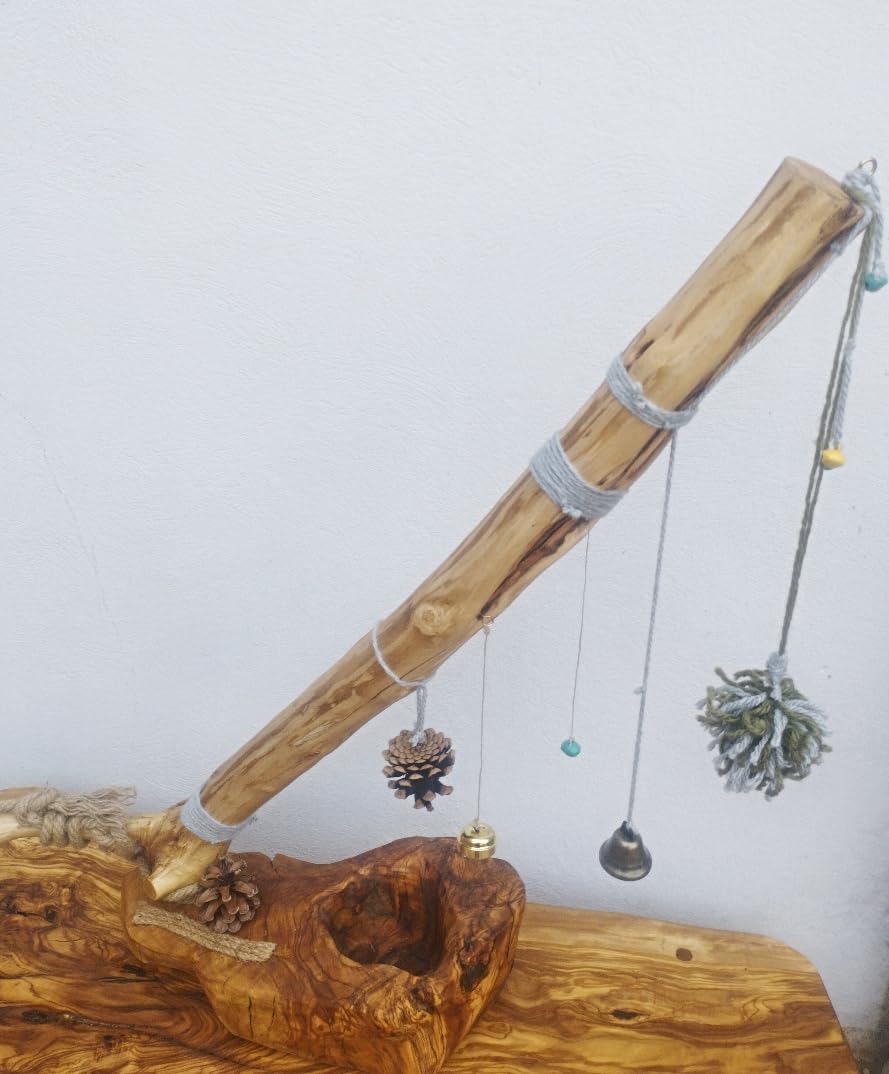Juguete para Gatos con comedero (Madera de Olivo)