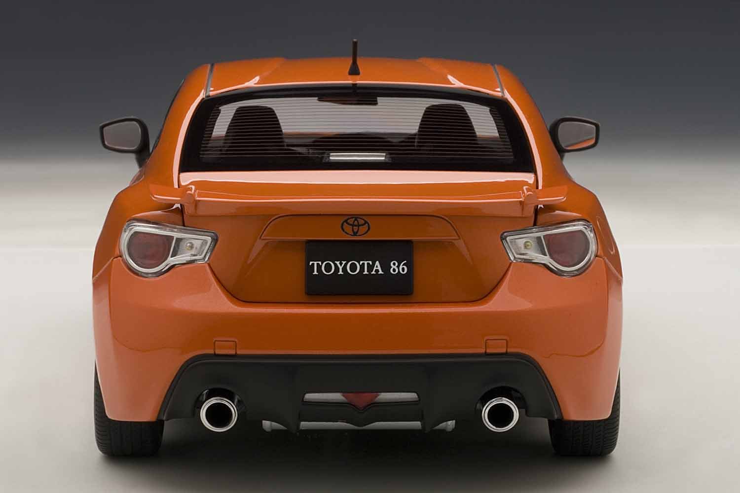 1/18 AUTOart トヨタ 86 GTリミテッド (グレー・メタリック) Amazon.co.jp: AUTOart 1/18 トヨタ 86 GTリミテッド (日本仕様