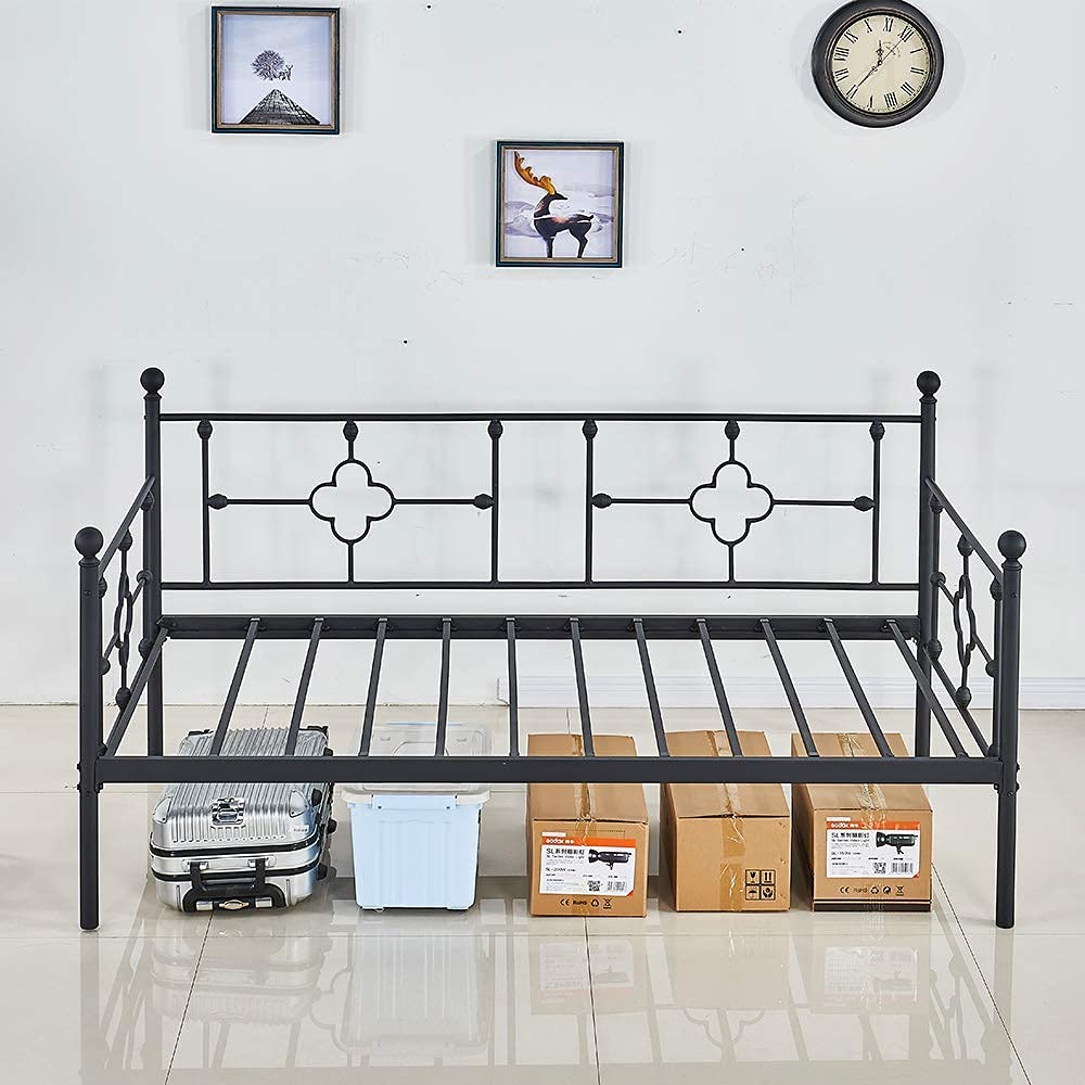 Metal Day Bed Frame Platform with Headboard/Mattress Foundation/Box Spring Replacement Black