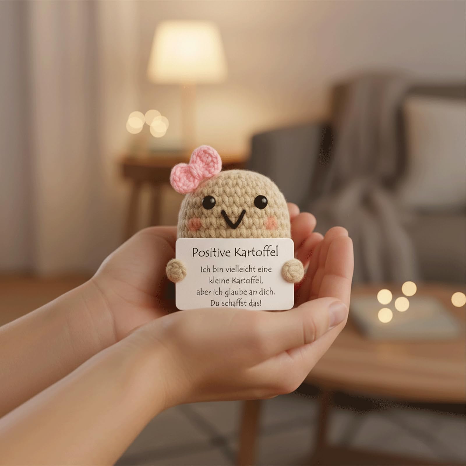 LEMONSTONE Pocket Hug Pozytywna figurka ziemniaczana, ręcznie robiona dzianina, dekoracyjna figurka z małym uściskiem, talizman, srebrna, kreatywna szydełkowana lalka, dla przyjaciół, kolegów z