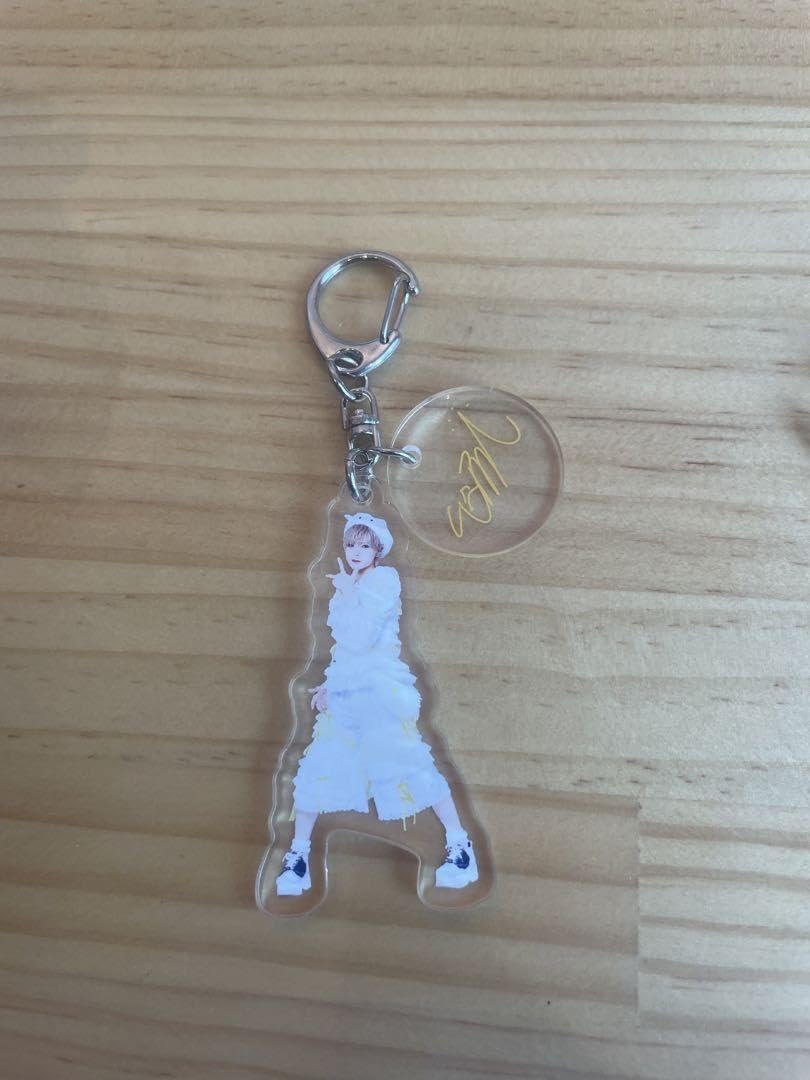 Amazon.co.jp: poltergeist うみ アクリルキーホルダー KKX