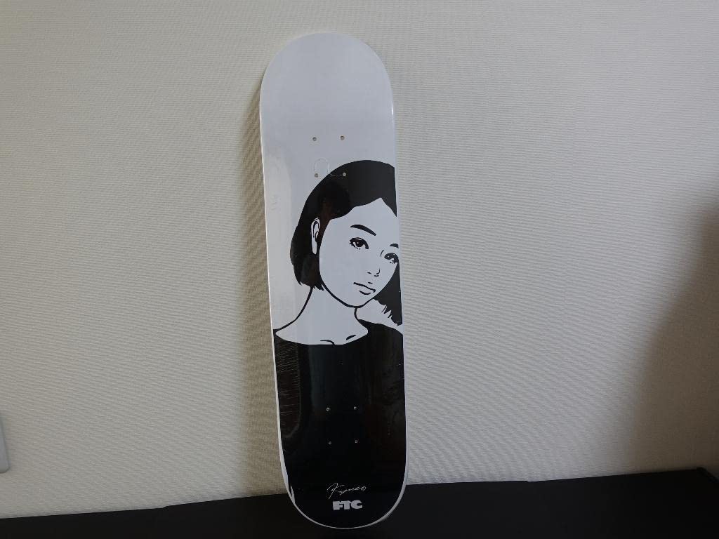 Amazon.co.jp: KYNE x FTC スケートボード デッキ : スポーツ＆アウトドア