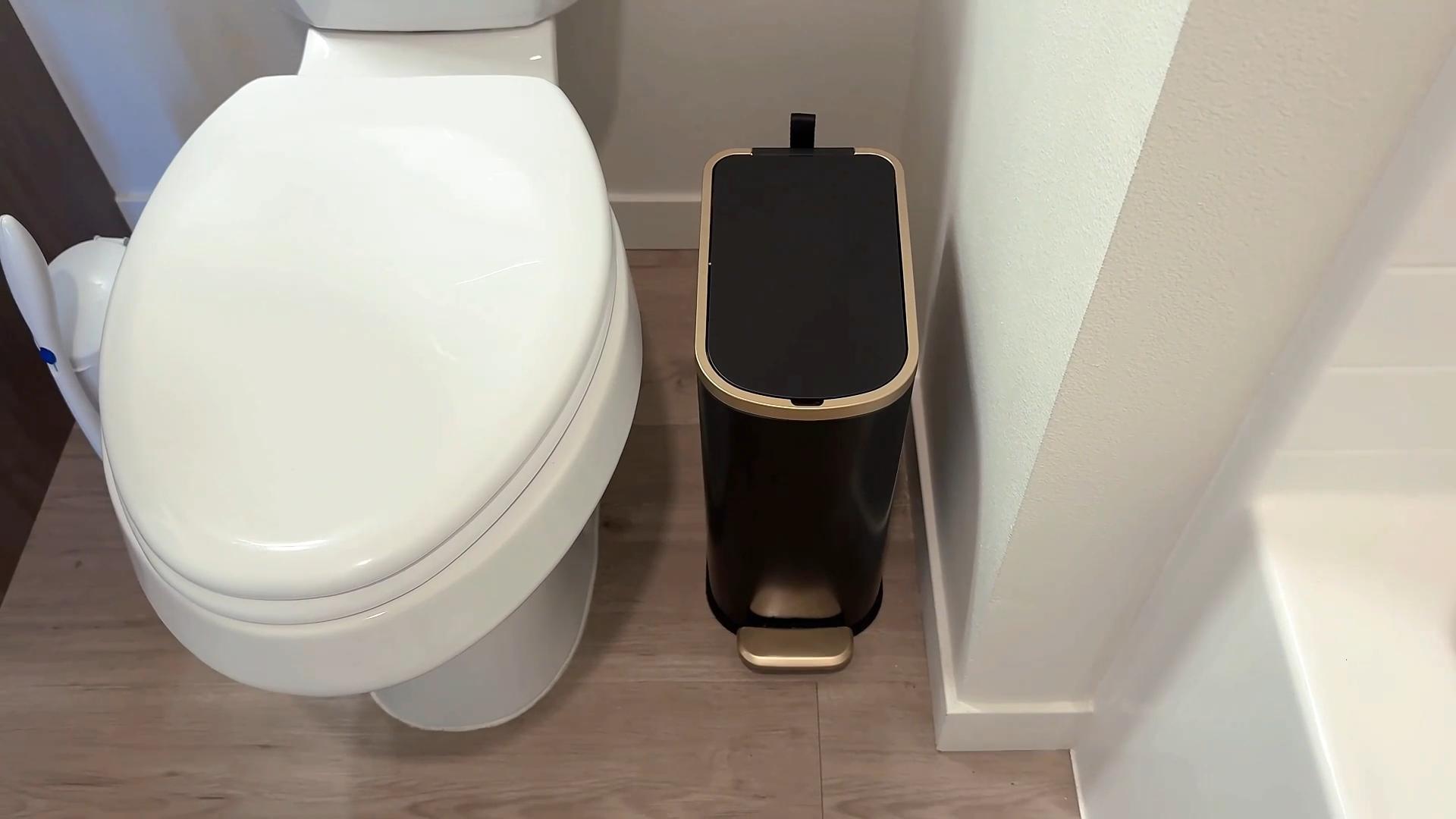 Amazon.com: CEROELDA Slim Bathroom Trash Can with Lid Soft