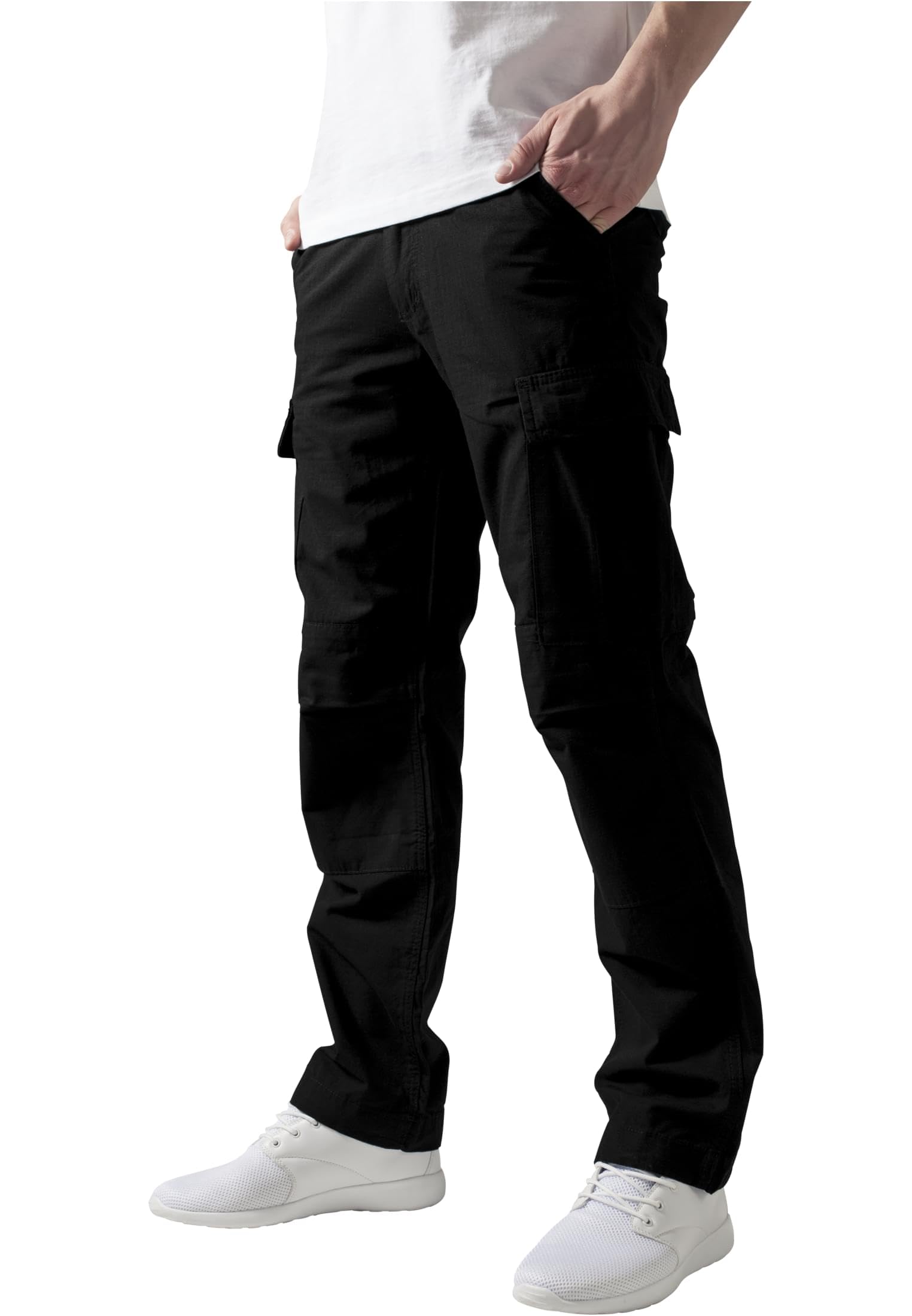 Urban Classics Herren Relaxed Hose Camouflage Cargo Pants Schwarz, Gr. 44