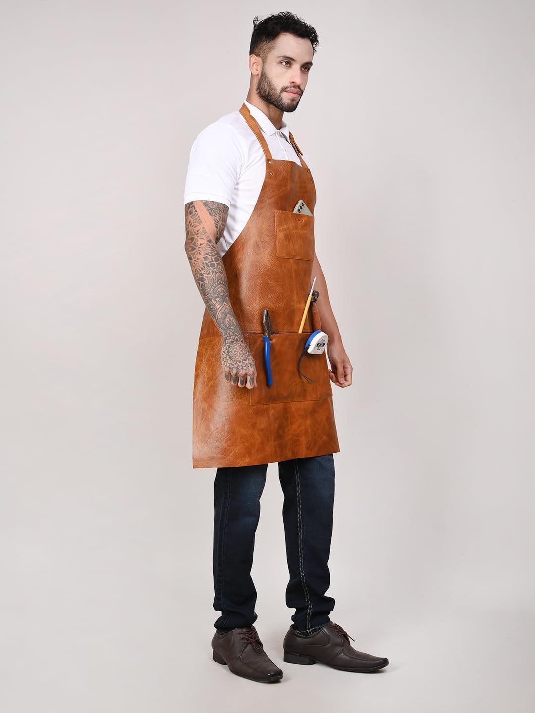 RABADA Leather Apron with Tool Pocket, Heavy Duty Apron, Woodworkers Apron, Mechanics Apron, Blacksmiths Apron, Carpenter Apron, Heat and flame resistance aprons, Adjustable M to 4XL Apron., Brown