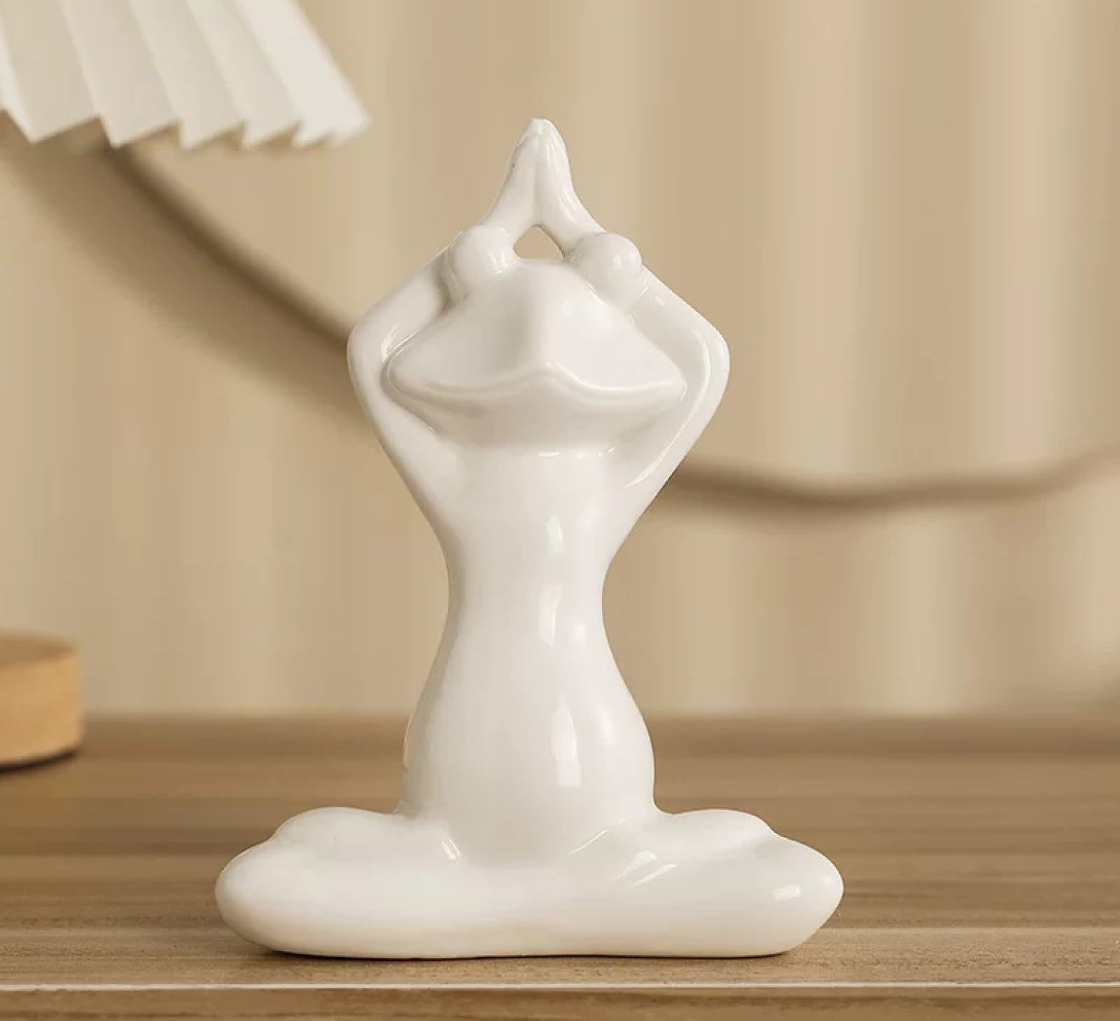 DECRZPB Ceramic Ornament White Yoga Frog Figurine Handcrafted Sculpture Arts Home Office Desktop Decor Wedding Gift
