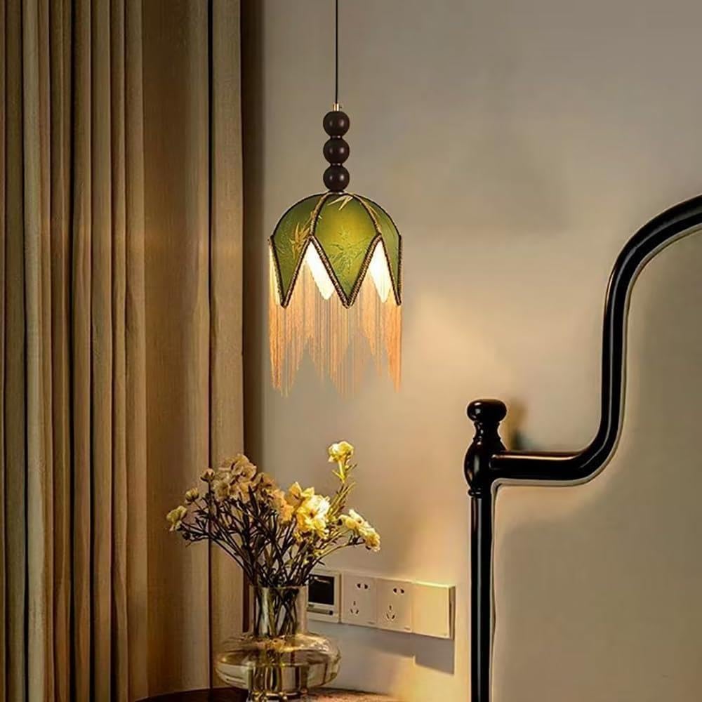 Lampe Suspendue Vintage Tissu Brodé Pompons Vert Style Français