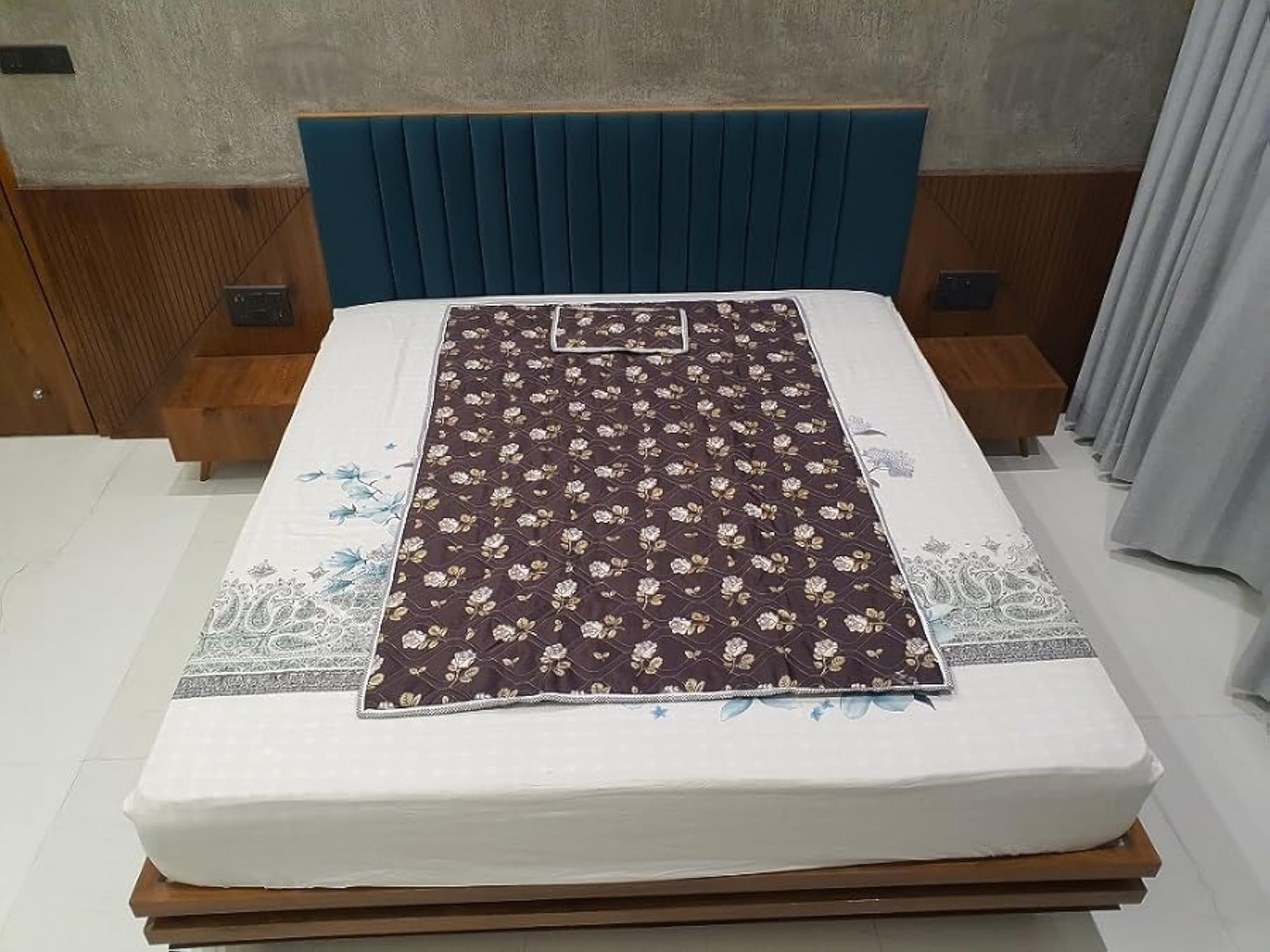 Bio Magnetic Mattress Topper/Pad with 1 Pillow Pad, 4x6 Feet