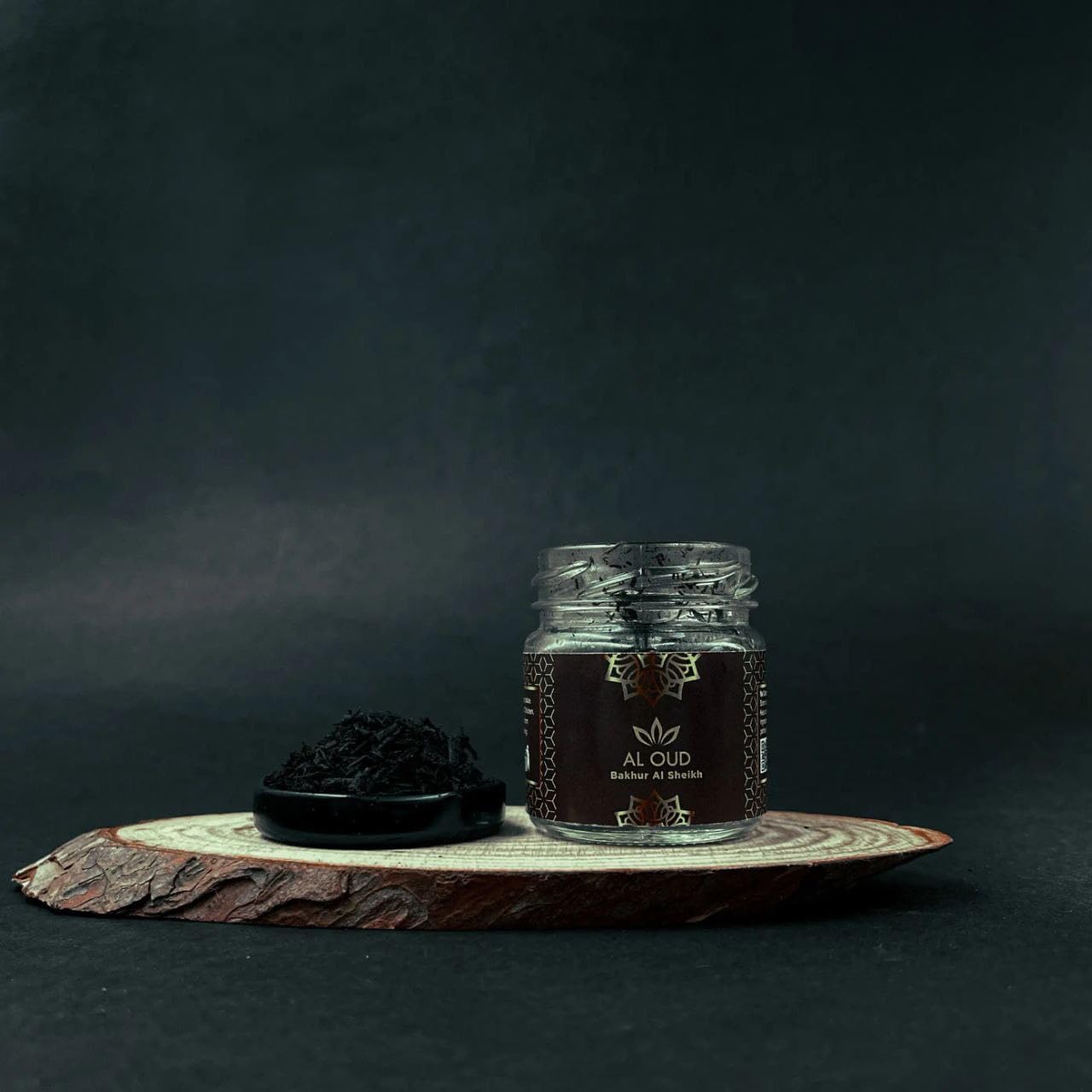 AL Oud Bakhoor Premium Muattar |1 jar | Arabic Bakhoor Incense | Aromatic Wood Chips | Deep Oud Blend | Perfect for Prayer Time | to Relax & Meditate | Home | Office | Study Room (50, Sheikh)