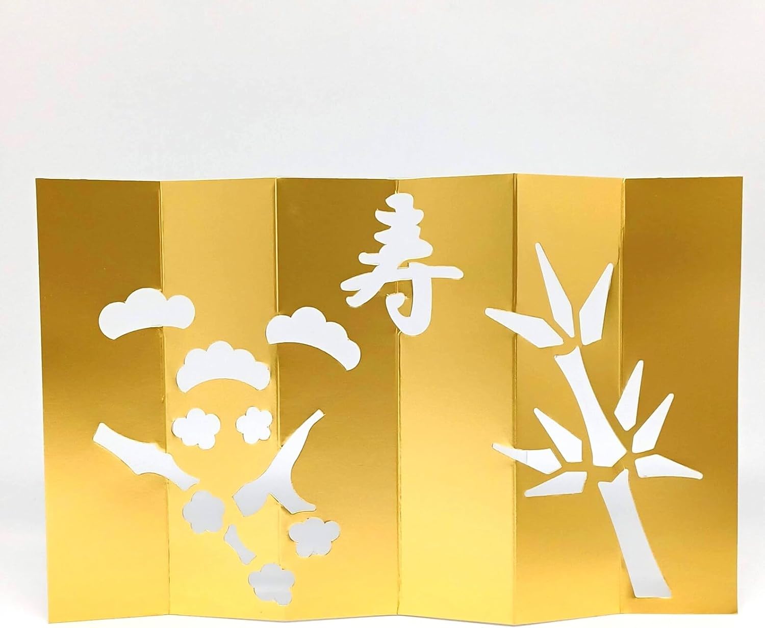 Made in Japan Traditional 6-Piece Toso Sake Set with Kotobuki Tray and Sakazuki Cups, Ceremonial Tableware for New Year or Wedding Celebrations, Durable ABS Resin Material, Wedding gift