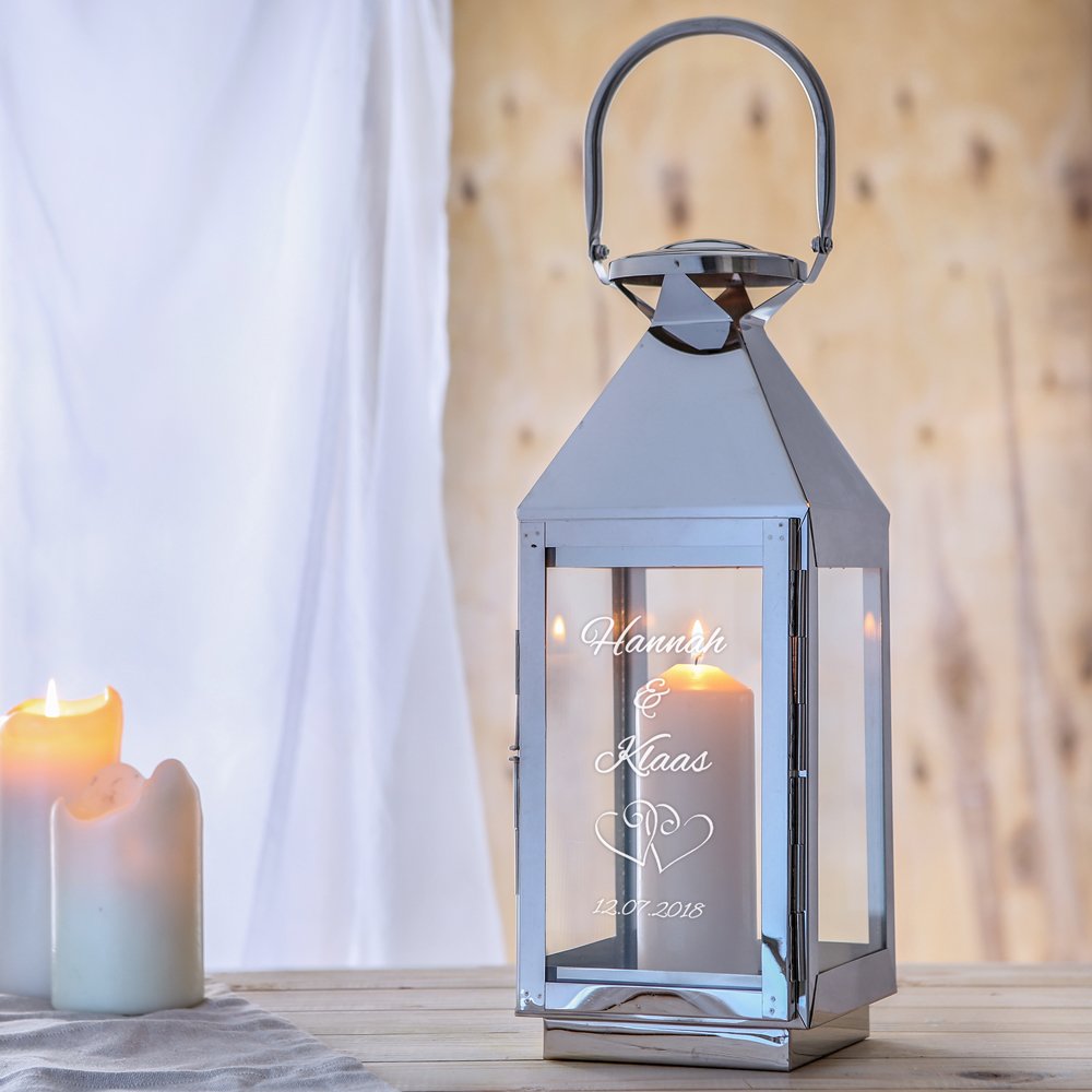 Casa Vivente Laterne aus Edelstahl mit Gravur zur Hochzeit, Personalisiert mit Namen und Datum, Motiv Herzen, Geschenkidee für Paare