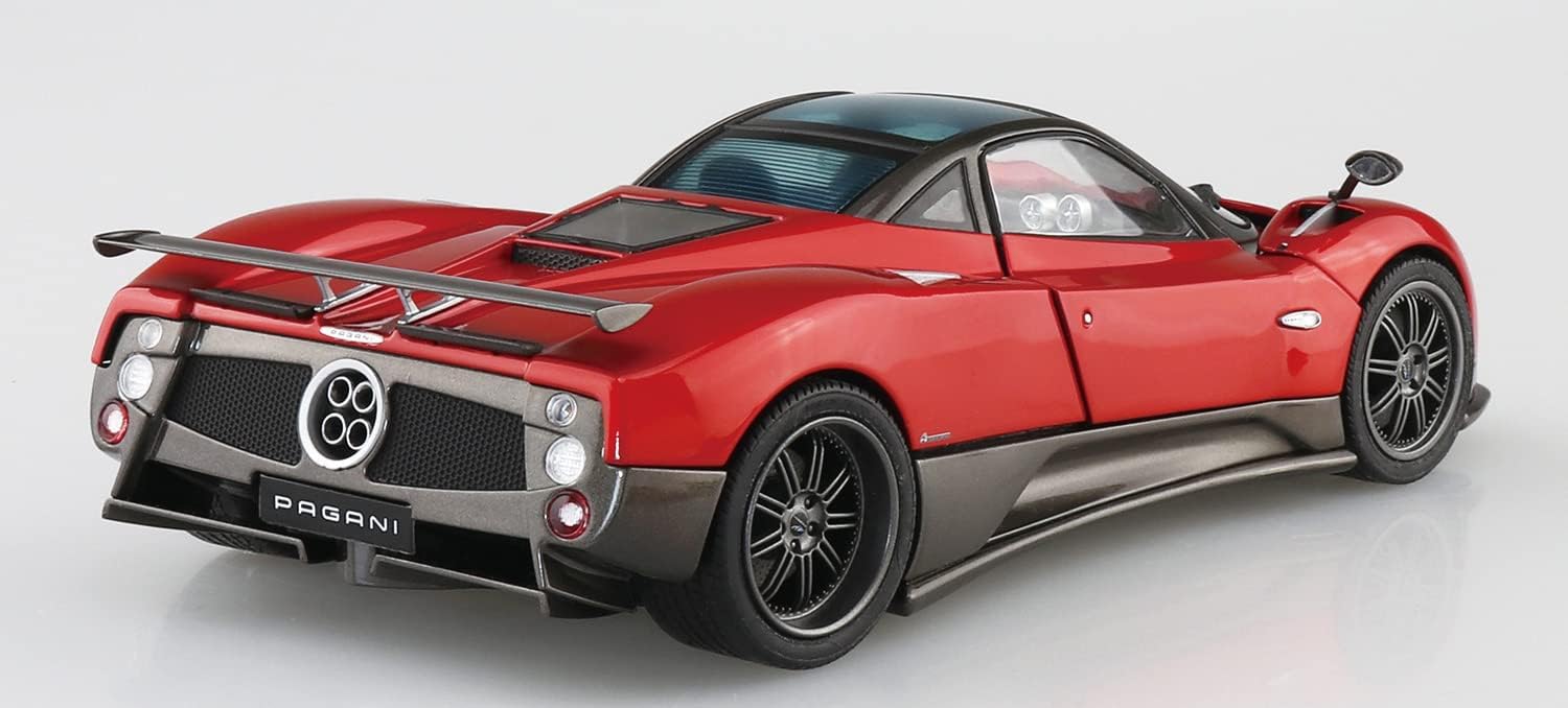 Zonda F ’05 Pagani 1:24 Scale Model Kit