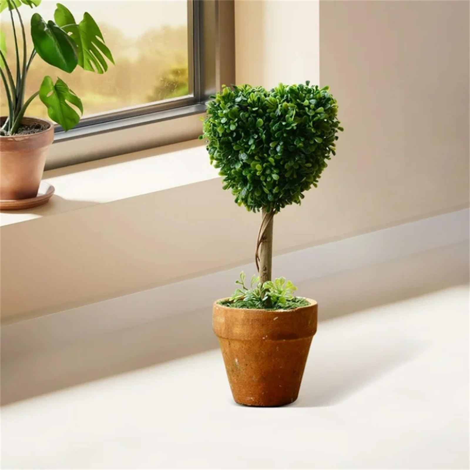 Figura decorativa de boj de 8 pulgadas en maceta con forma de corazón en forma de corazón, perfecta para el hogar y el jardín. Figura decorativa #25