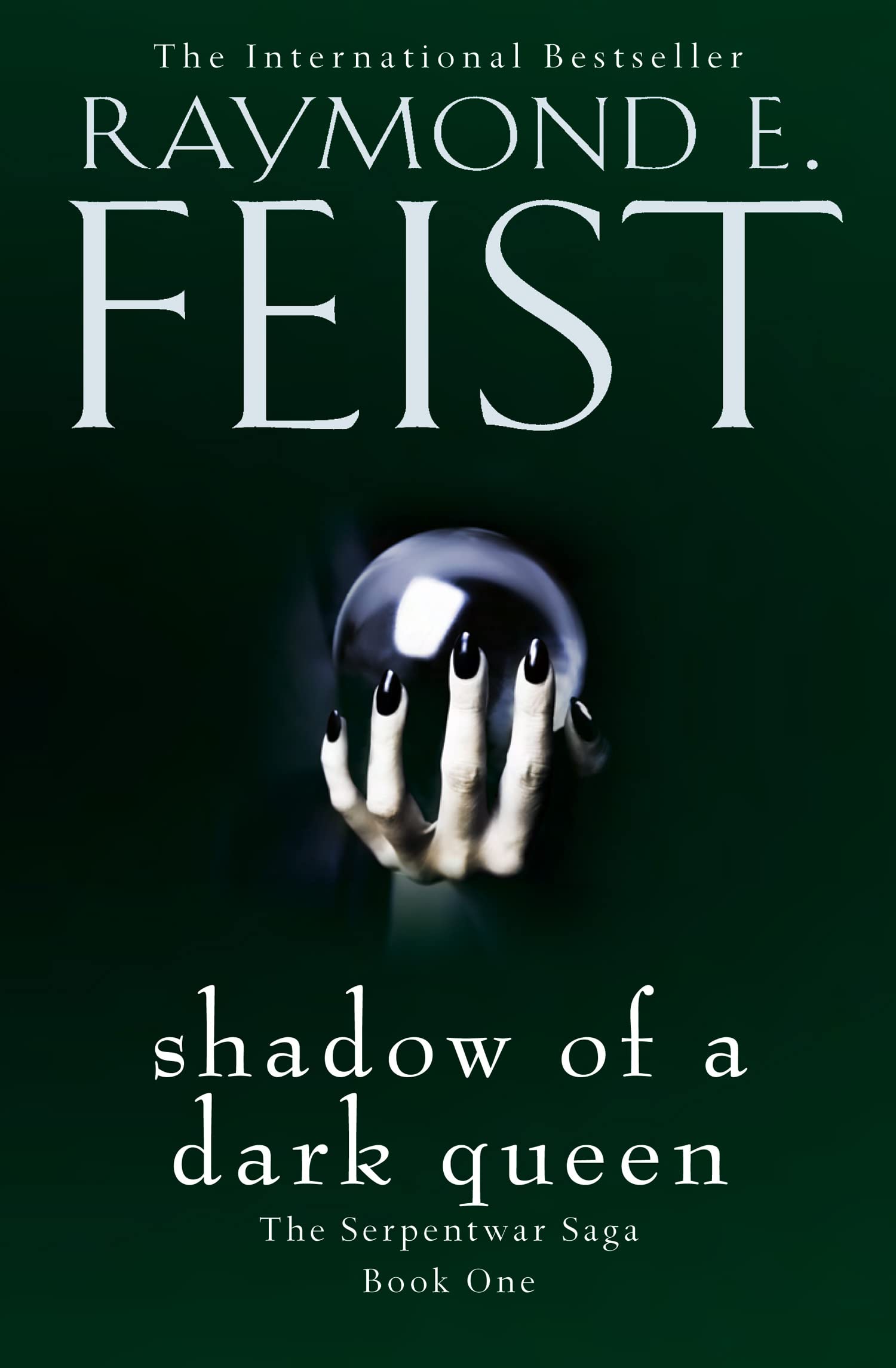 Shadow of a Dark Queen by Raymond E Feist PAPERBACK 9780008120832