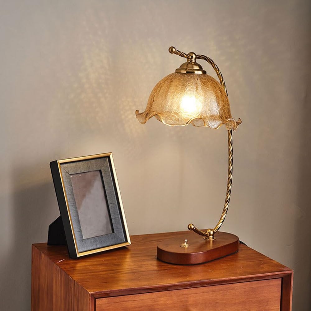 Lampka biurkowa Lampa biurkowa Elegancka szafka nocna do salonu Ciepła dekoracja gabinetu Lampka nocna