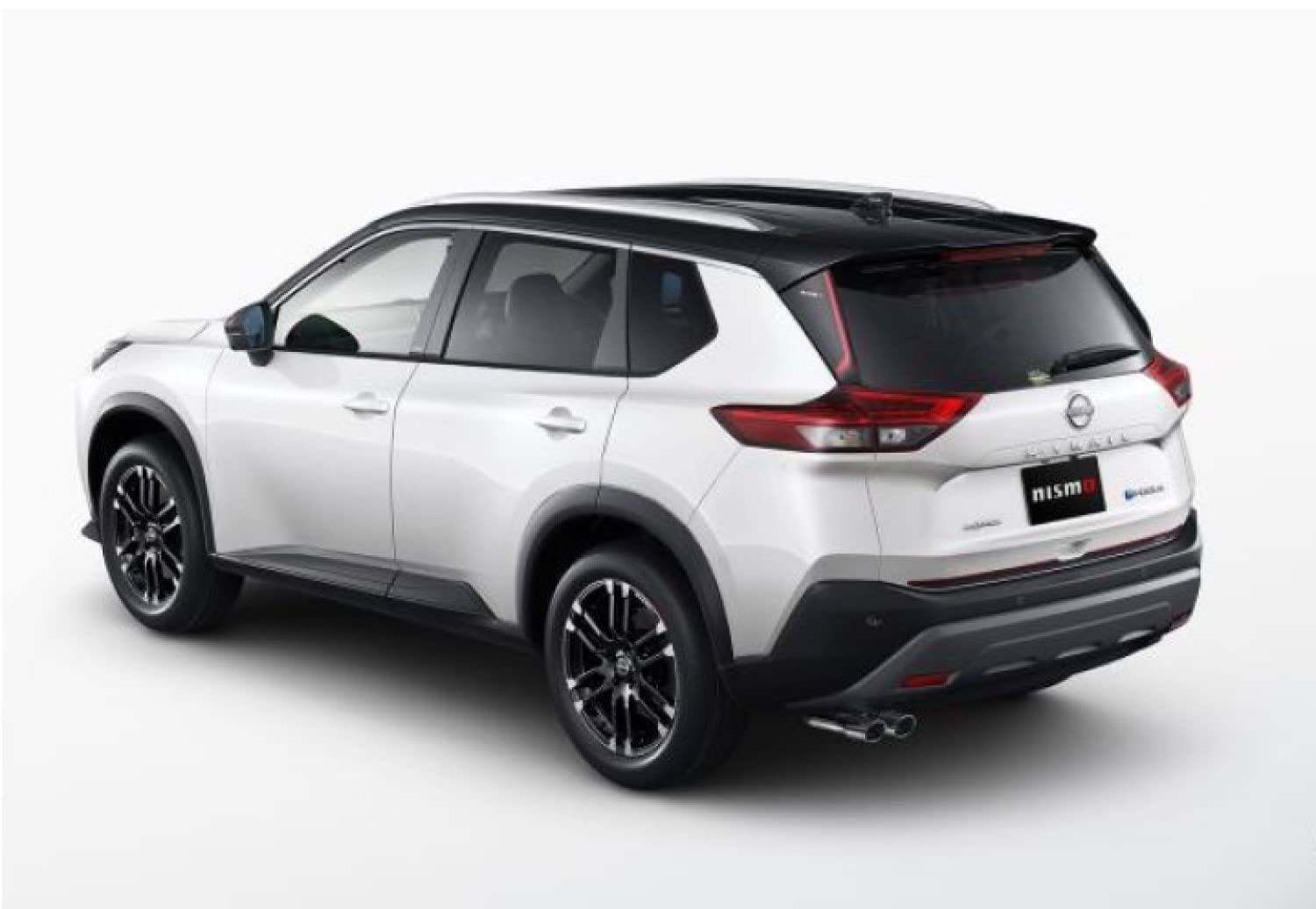 希少 美品 nismo ニスモ エクストレイル T33 スポーツマフラー NISMO nismo ニスモ エクストレイル（T33）用スポーツマフラー