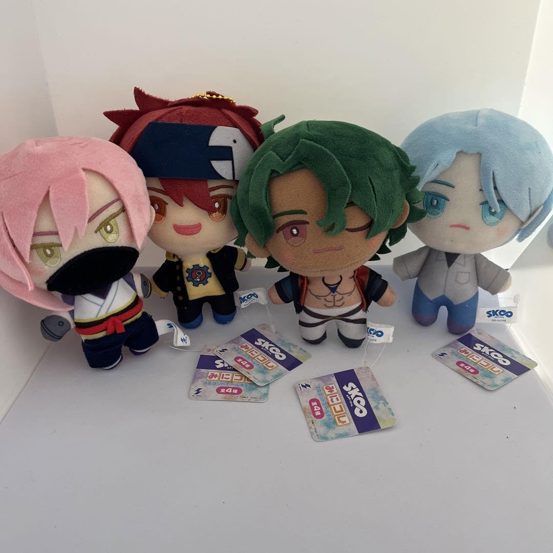 エスケーエイトぬいぐるみみにコレ！マスコット4種セット
