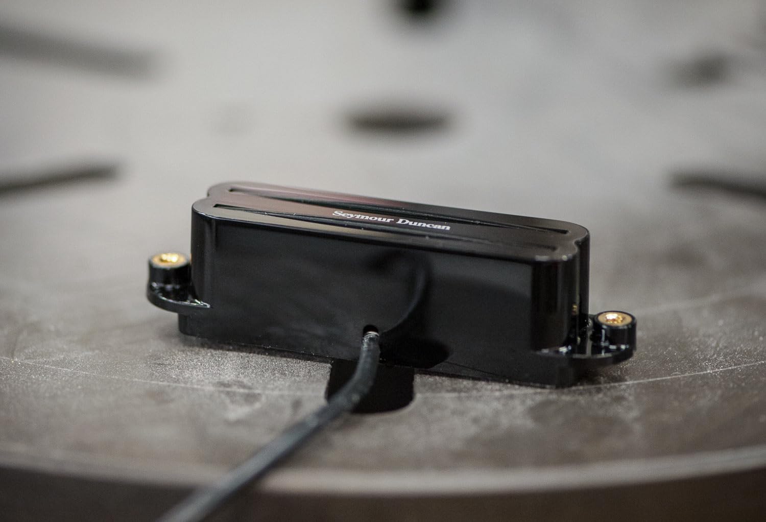 Amazon.co.jp: Seymour Duncan SHR-1n Hot Rails Black セイモア
