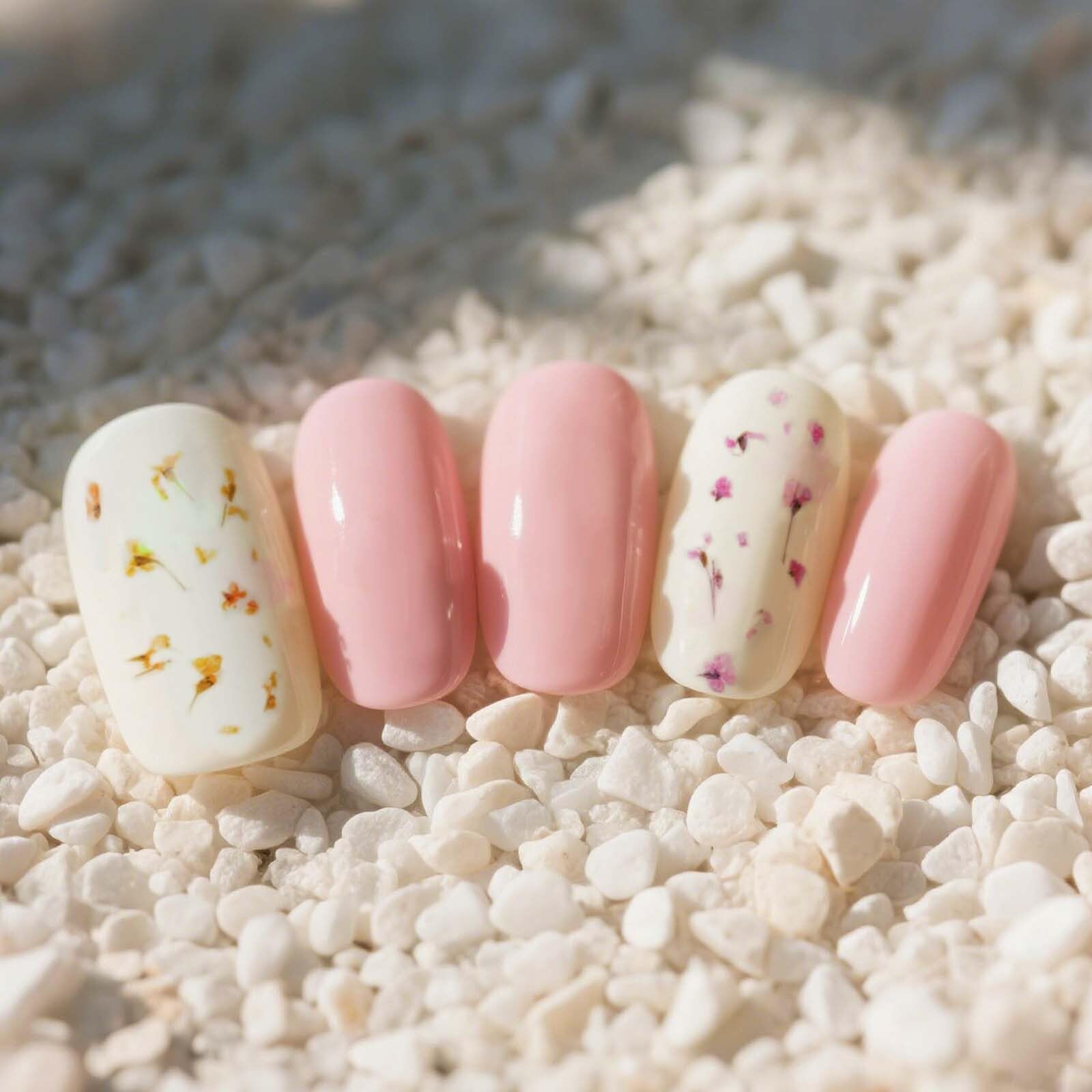 Fleurs Séchées Ongles Naturelles 3 Pièces Fleur Seche Nail Art Pour Résine UV Deco Ongle 3D Autocollants Pour DIY Manucure Accessoires Ongles Créatifs