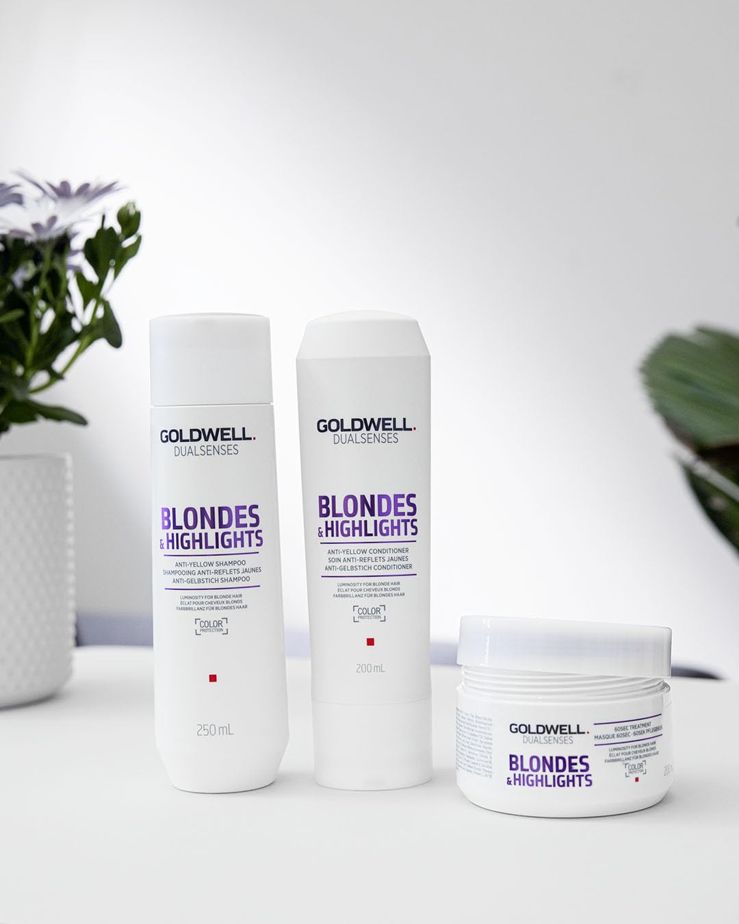 Goldwell Dualsenses Blondes & Highlights Anti-Yellow Shampoo