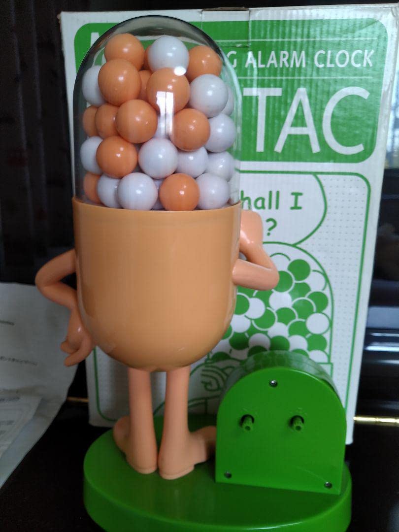 Amazon.co.jp: M r.CONTAC TALKING ALARM CLOCK 、 : おもちゃ
