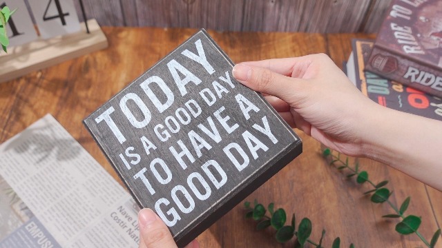 Amazon.com: Positive Wood Sign Office Desk Decor 5x5 Inch Today Is