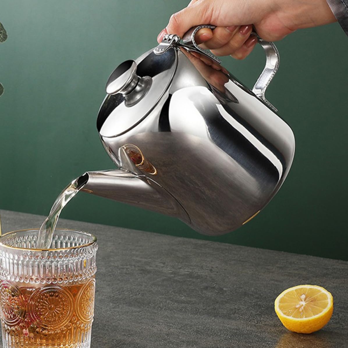 INOOMP Tetera Diseño Clásico de Acero Inoxidable para Cocina Capacidad de 1800ml y Asa Resistente, Adecuado Hogar y Suministros Salón de Té