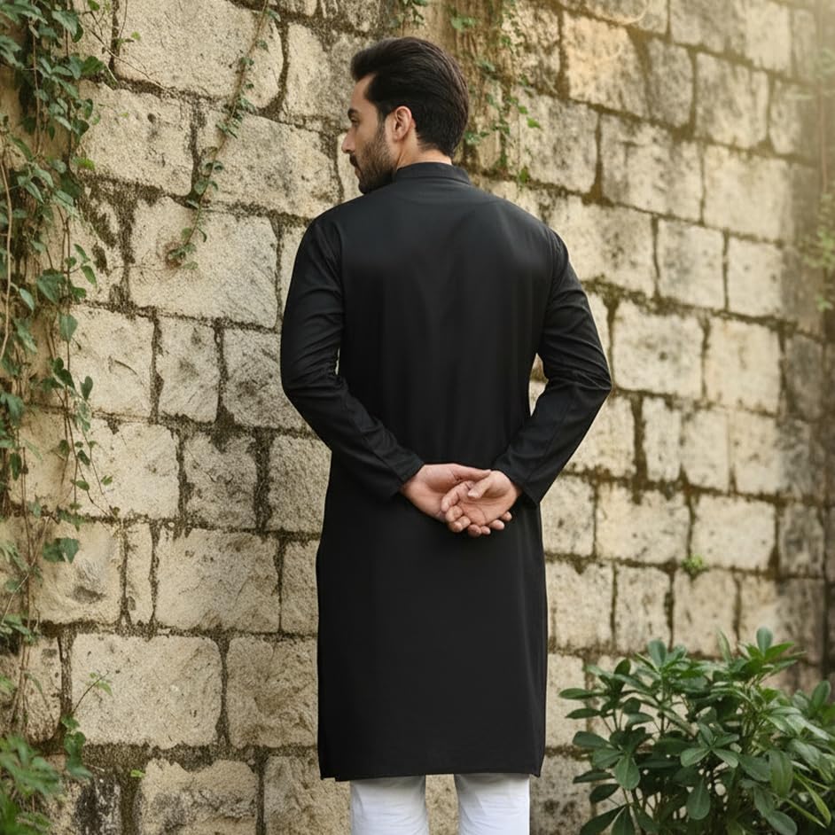 Image of Men's Cotton Blend Blend Knee Length Solid Color Style Stright Long Mandrin Collor Ethnic Casual Wear Kurta Only