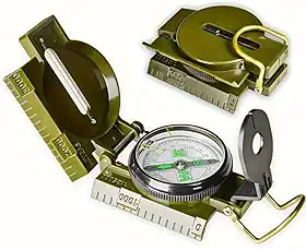 1 bússola multifuncional de sobrevivência ao ar livre para caminhadas, acampamento, viagens, verde militar, verde