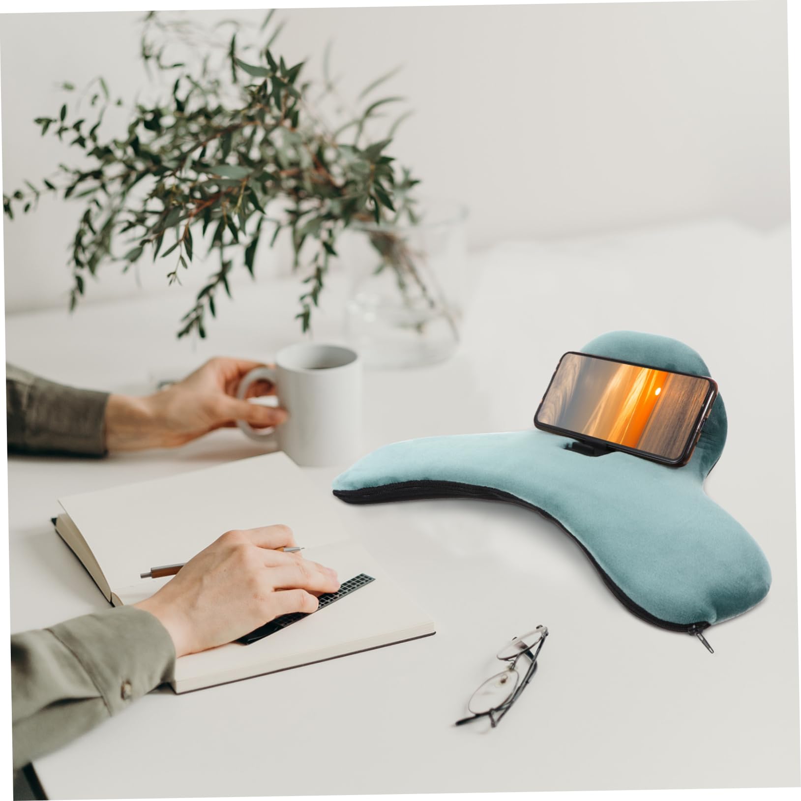 1pezzi Cuscino Supporto Telefonico Con Angoli Multipli Per Tablet Cuscino Da Tavolo Leggero e Resistente Comodo e Facile Da Pulire Per Guardare Film Giocare e Leggere