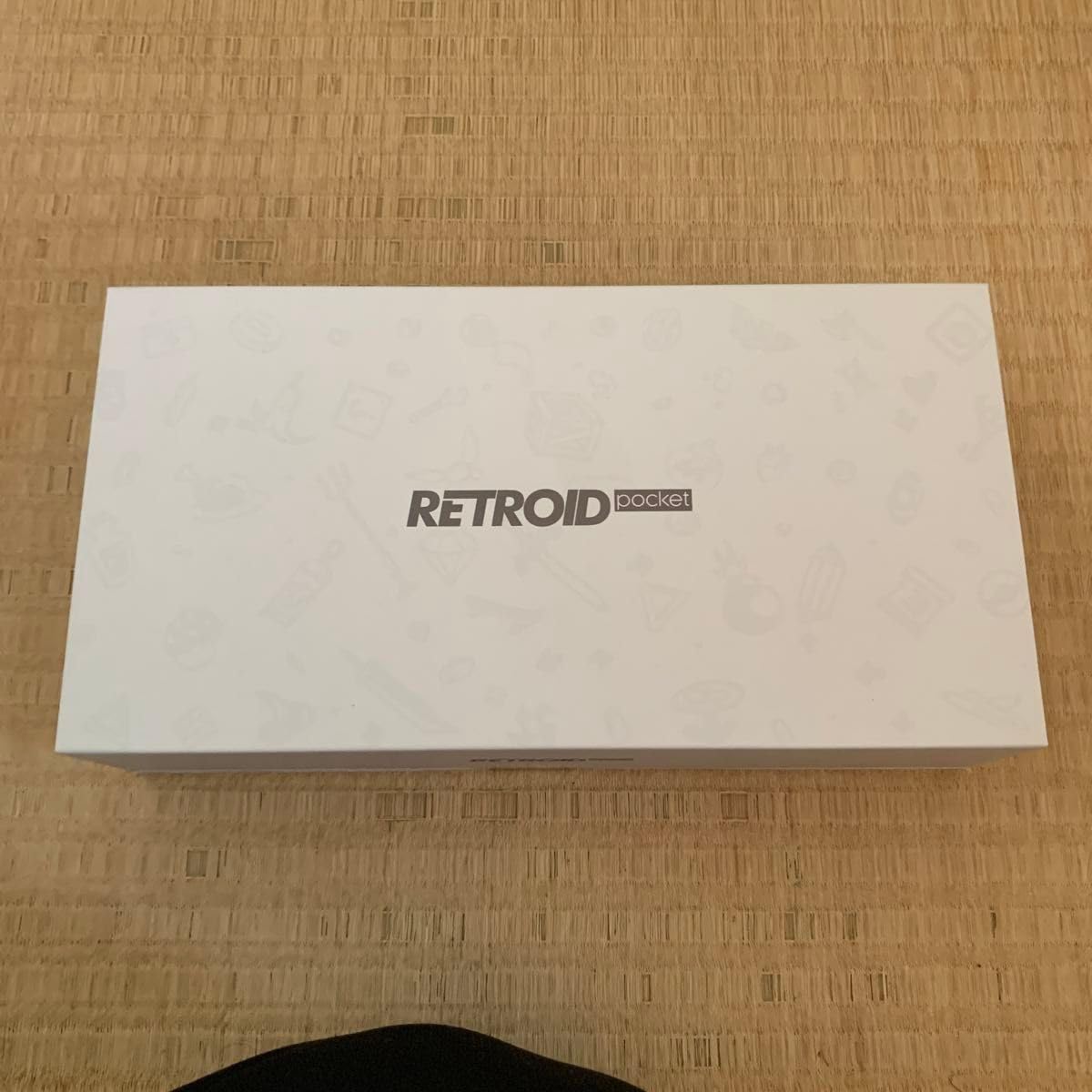Amazon.co.jp: Retroid pocket 4 pro 16bit color : Hobbies