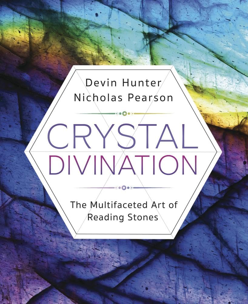 Crystal Divination by Devin Hunter (Paperback Book)