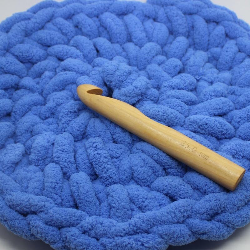 6 x 250 g kolorowa, miękka przędza do szydełkowania, bardzo gruba przędza, do samodzielnie wykonanych czapek, szalików, koców i legowisk dla zwierząt domowych
