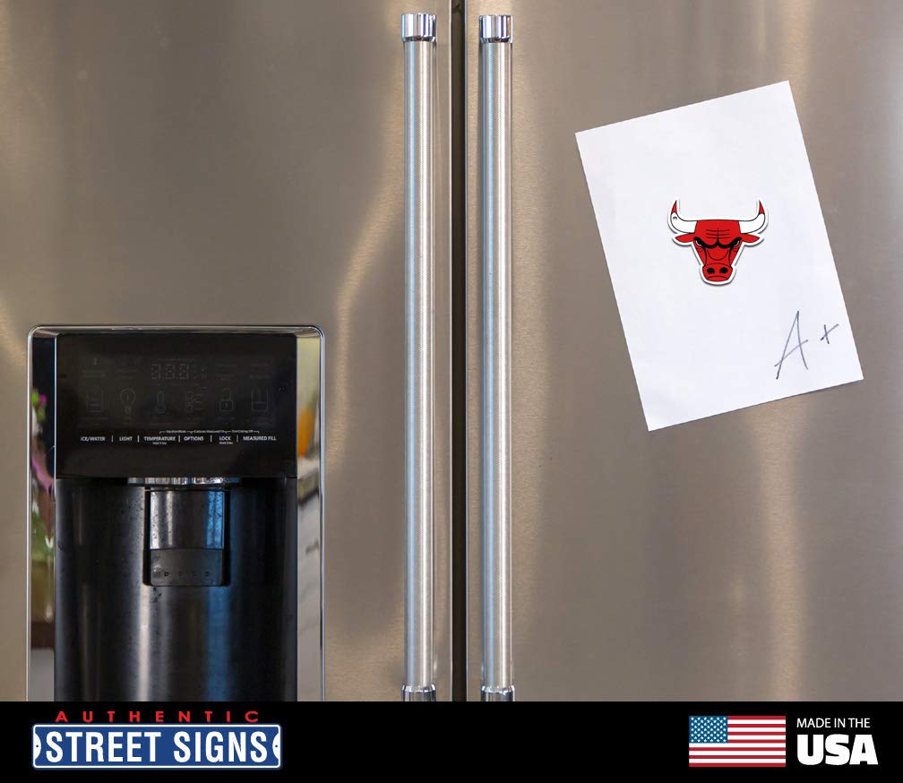 University of Central Oklahoma Bronchos 4 Inch Round Magnet Officially Licensed Collegiate Product