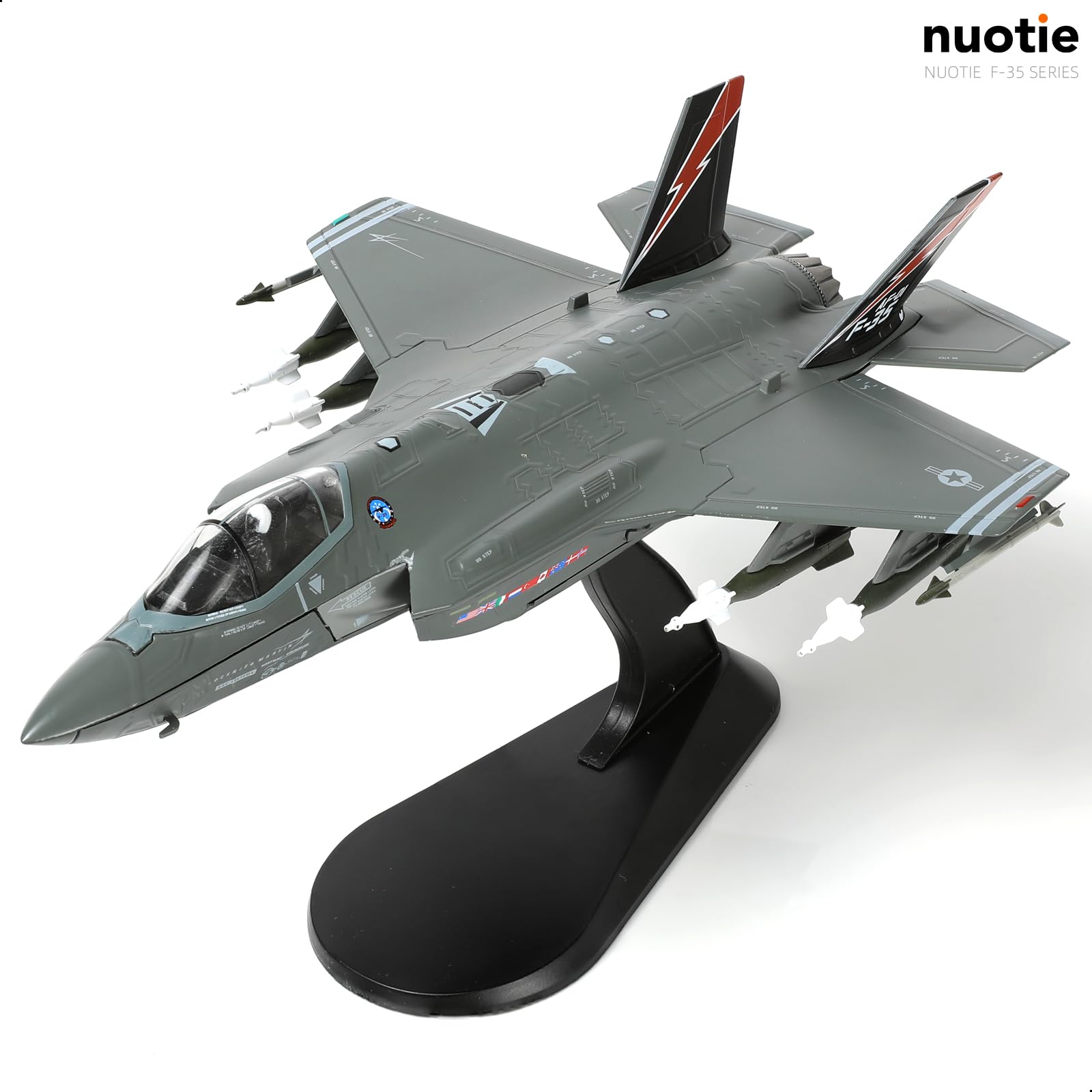 NUOTIE 1/72 F-35A Lighting II Fighter Aircraft Model Fighter U.S. Airforce AF-01 Modello di aereo pressofuso con espositore Squadrone F35A Flight Mode (AF-01) Collezione di modelli regalo per adulti