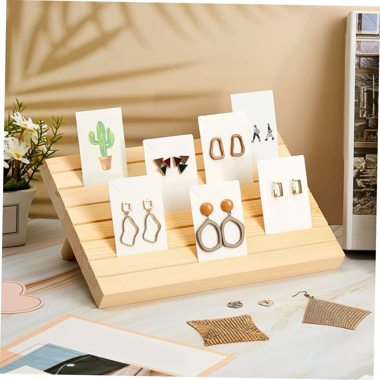 BESTYASH Espositore per Orecchini in Legno con Carte, Beige