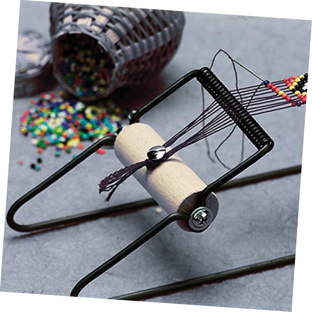 VILLCASE 5 Piezas suministros de bricolaje Colgante cuentas para pulseras hilos de bordar telar cesta craft brazalete accesorio de abalorios herramientas para tejer pulseras de madera Metal