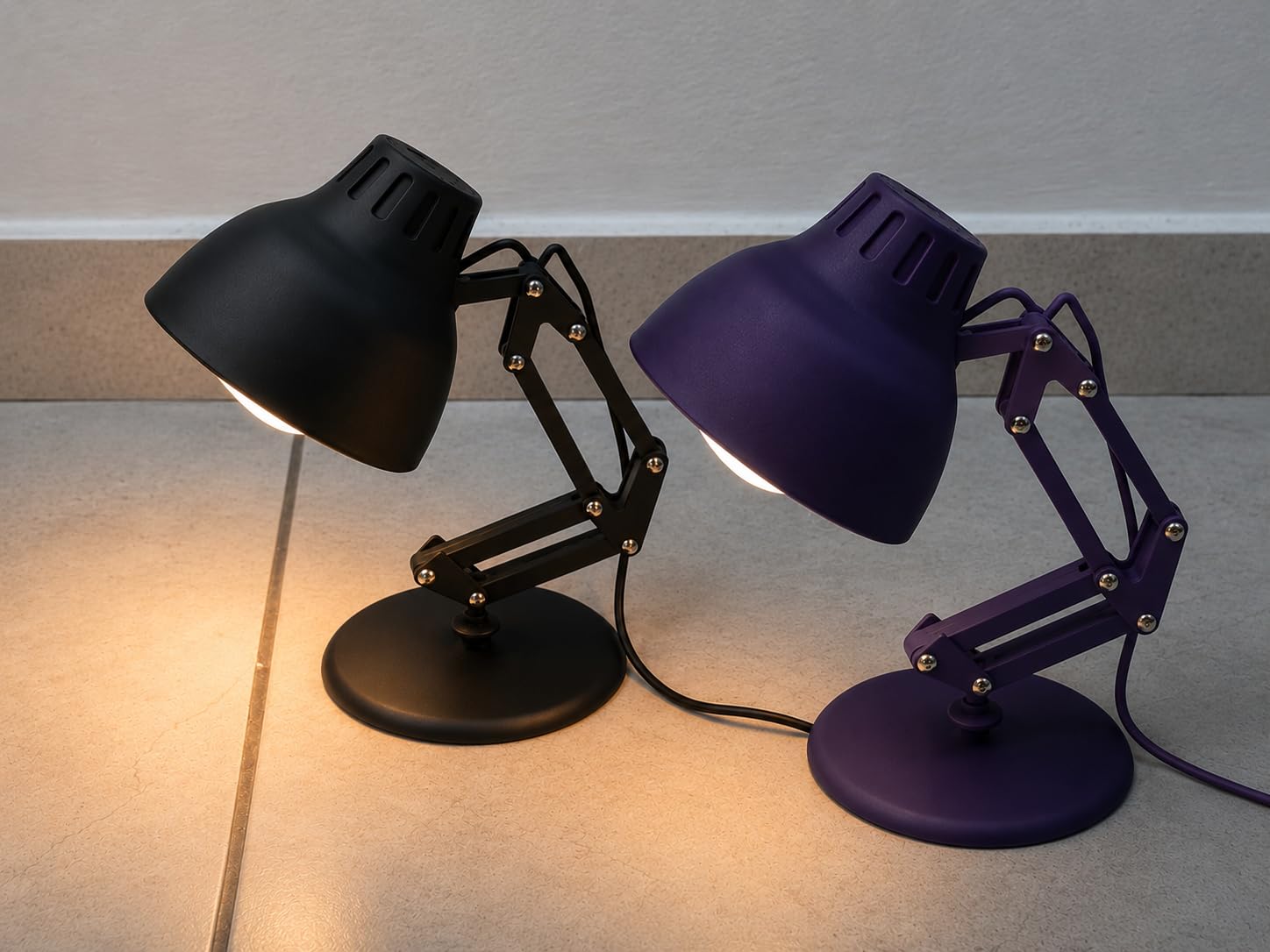 Articulated LED Desk Lamp 3D Printed Adjustable Arm Matte Finish | Multi-Joint Flexible Arm, Stable Circular Base, PLA Construction, Study & Gaming Use, 180x180x220mm-image-9