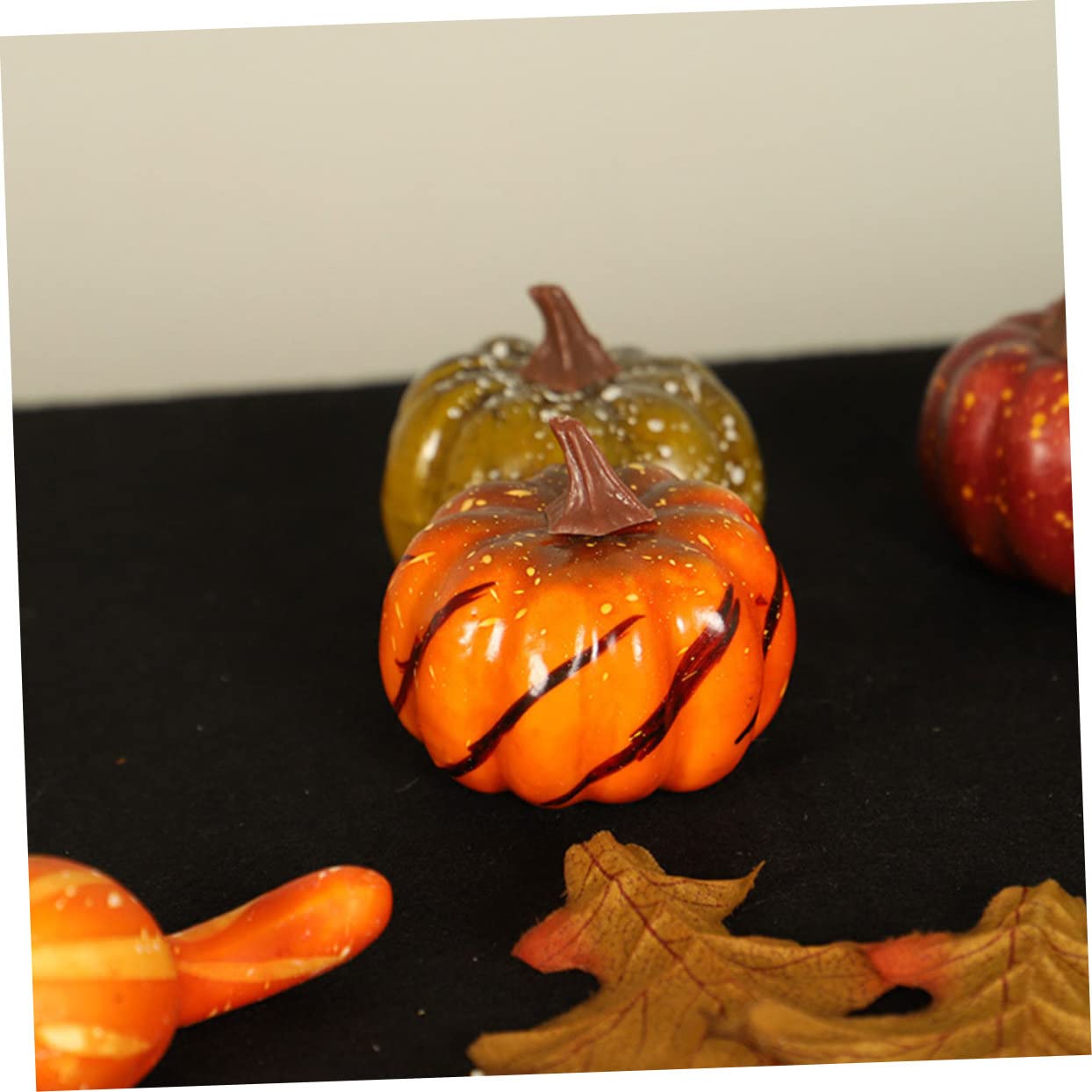 Cabilock 2 Sets Artificial Pumpkin Acorn Pine Props Photo Props Pumpkin Acorn Props Maple Leaf Props Maple Leaf Ornaments Autumn Artificial Props Simulated Pumpkin Maple Leaf Model