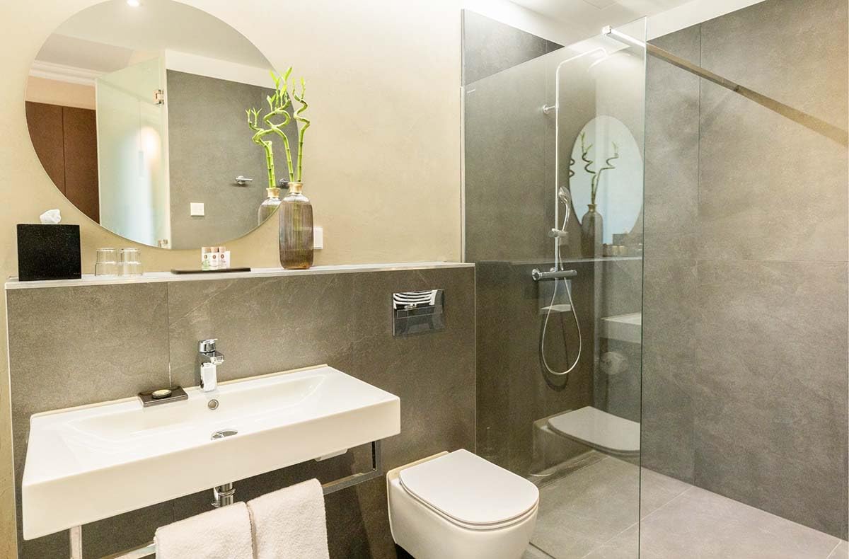 JOCHEN SCHWEIZER Geschenkgutschein: Kurzurlaub mit Therme Bad Kreuznach für 2 (1 Nacht)