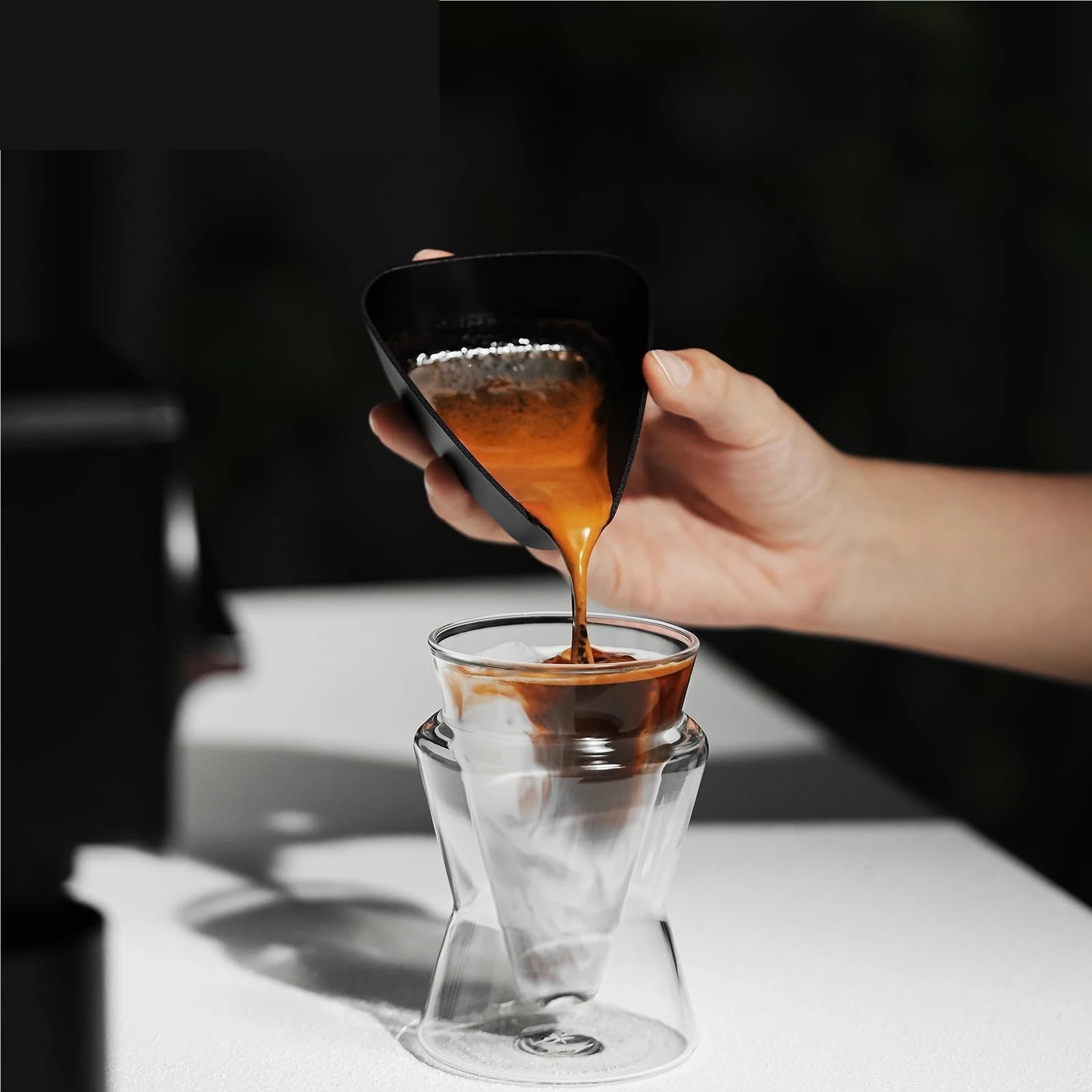 Compatible con el juego de vaso dosificador y rociador MHW-3BOMBER