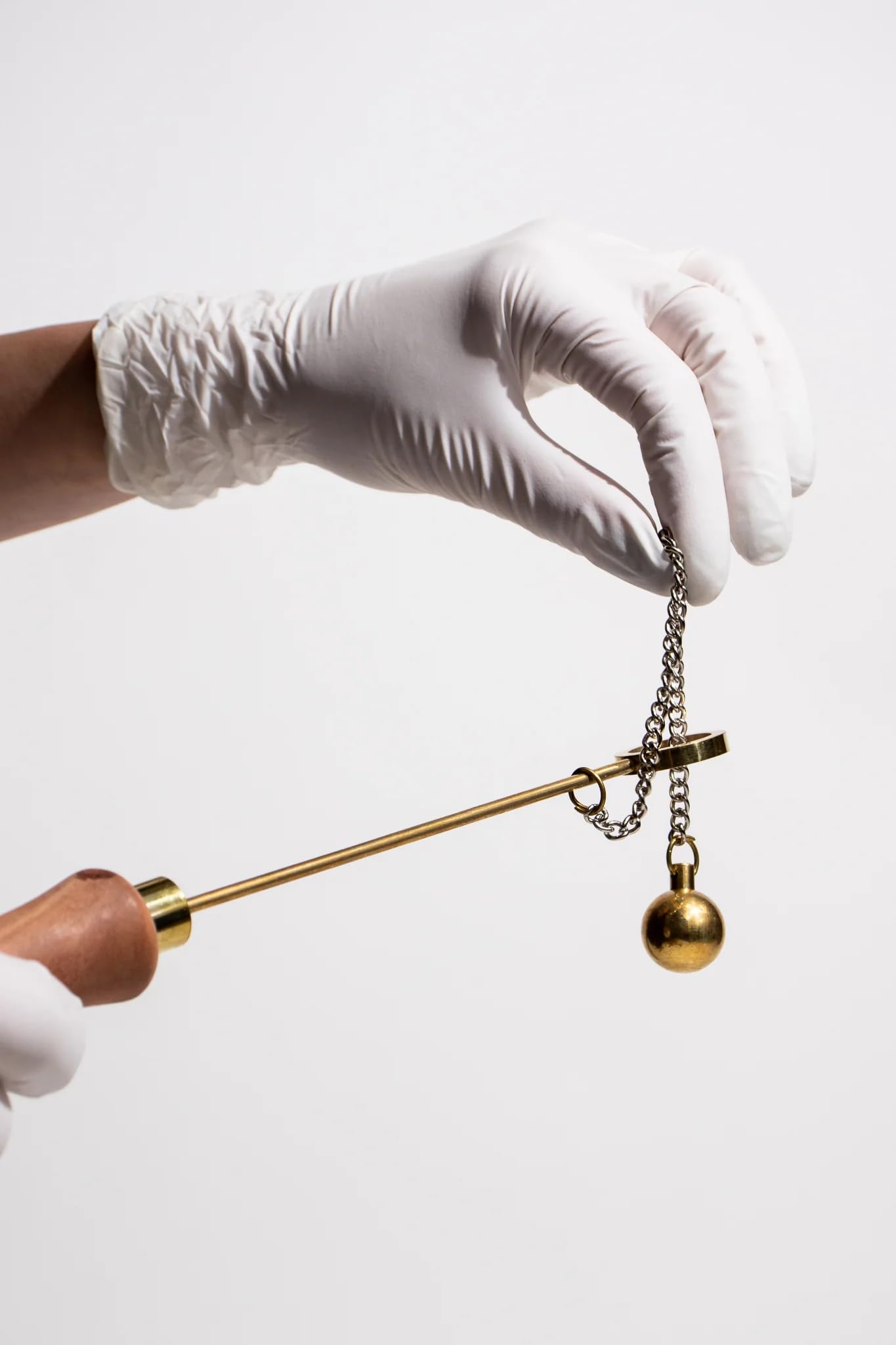 Stemcell Science Shop ‘s Gravesande’s Ring, Ball and Ring Thermal Expansion Demonstration, Educational Tool, Solid Brass with Wooden Handle