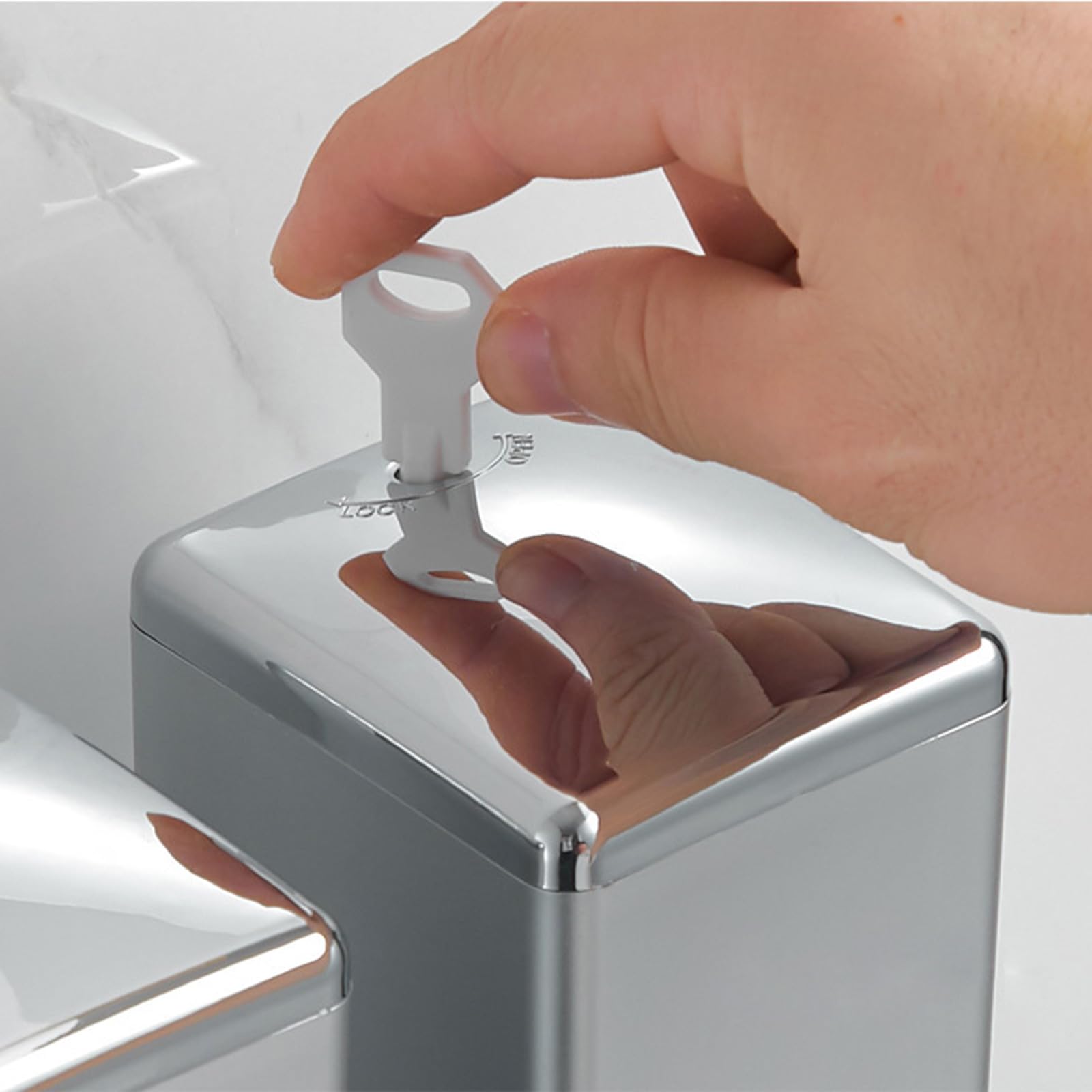 Dispenser di sapone liquido per bagno, un doppio dispenser per sapone liquido, da parete, cucina, bagno, bottiglia di plastica