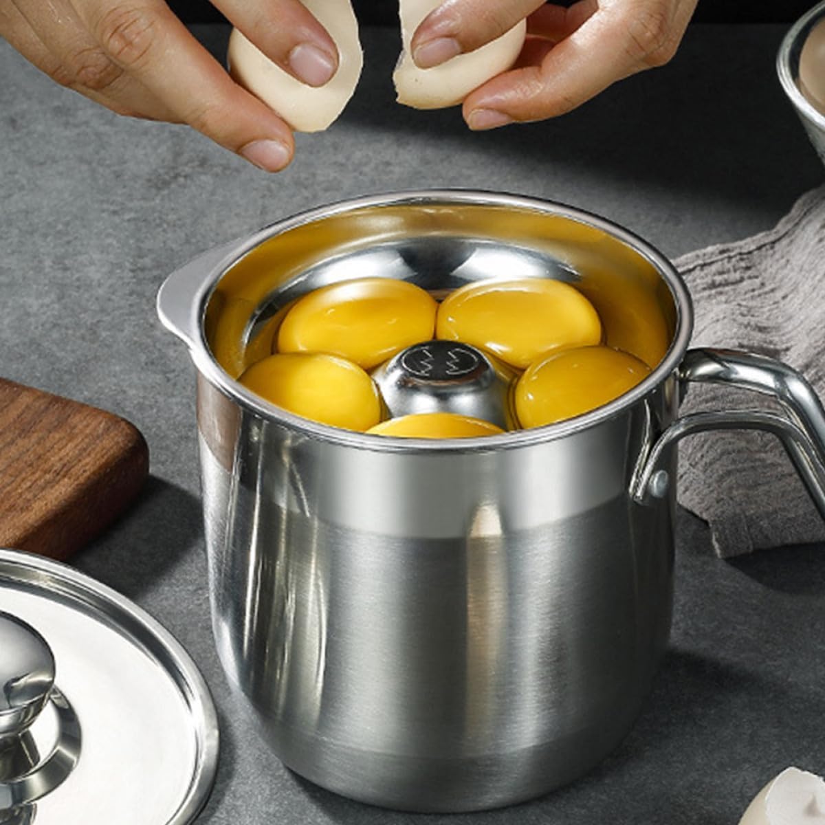 Ciieeo Stainless Steel Egg Yolk Separator with Bucket Non Stick Egg White Divider for Cooking and Baking Kitchen Gadget and Storage