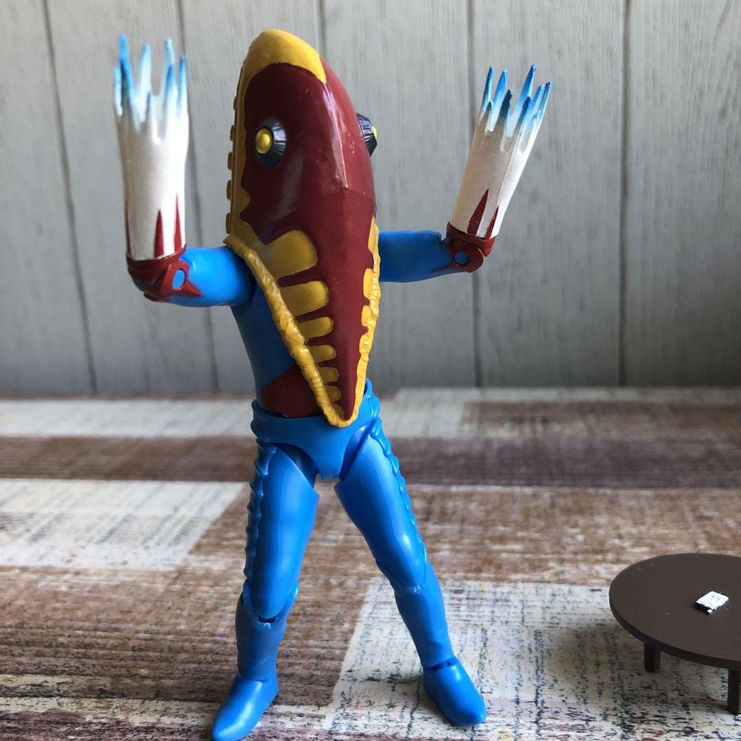 超リアル30センチ！メディコム・トイ RAHメトロン星人