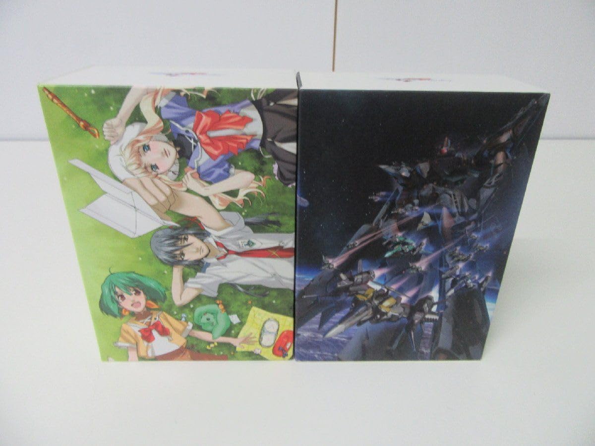 ☆ 【ほぼ未開封】 マクロスF DVDBOX 全9巻セット Amazon.co.jp: マクロスF 全9巻セット [マーケットプレイス Blu