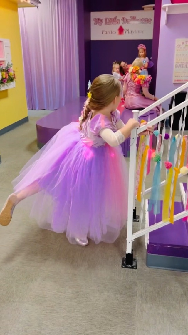 Disfraz Princesa Rapunzel para Niñas Pequeñas miniatura 6